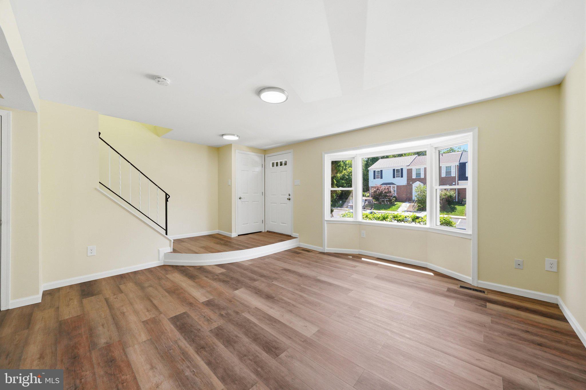 417 STERNWHEELER COURT