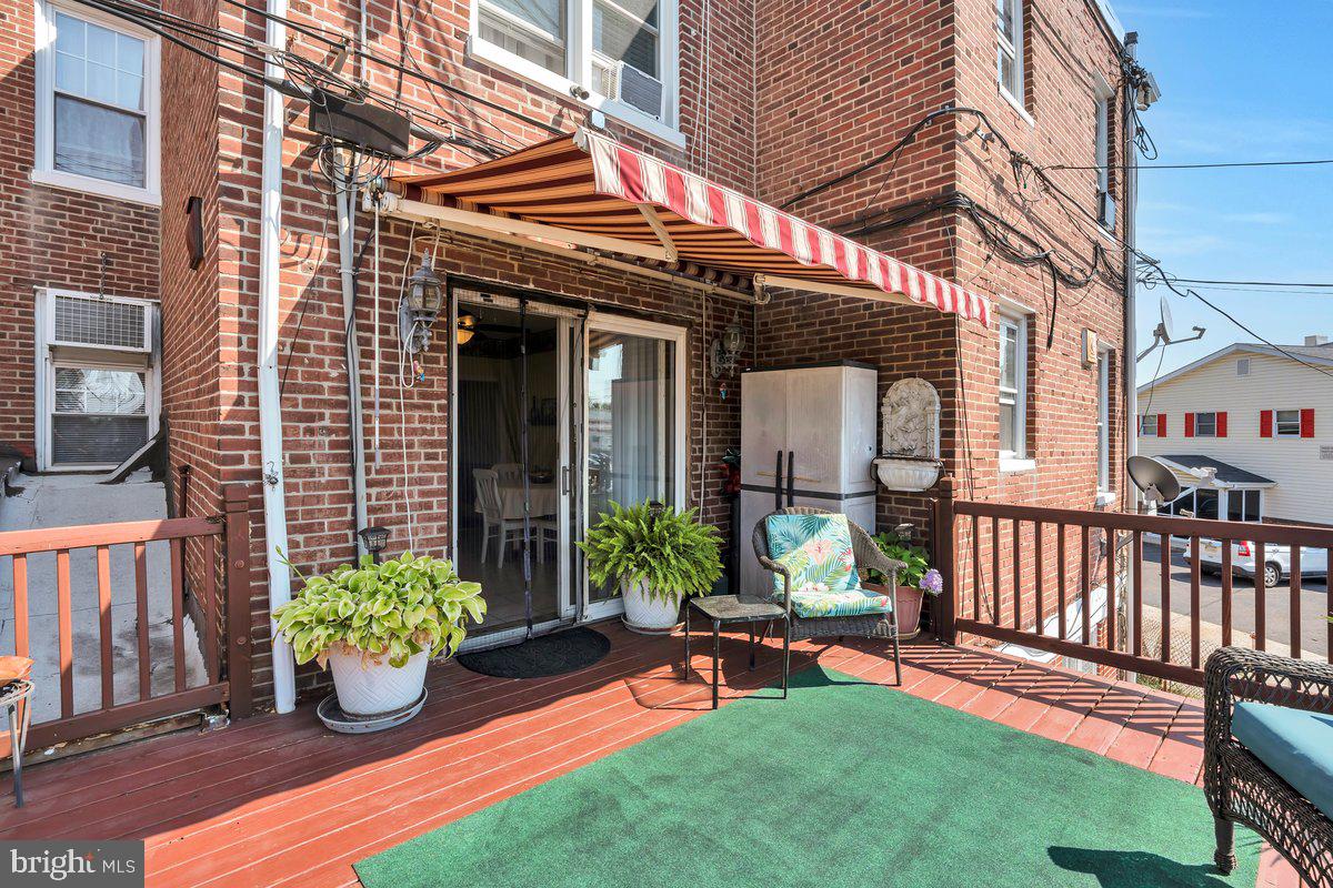 MAYFAIR (WEST) - Residential