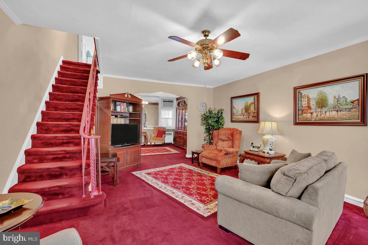 MAYFAIR (WEST) - Residential