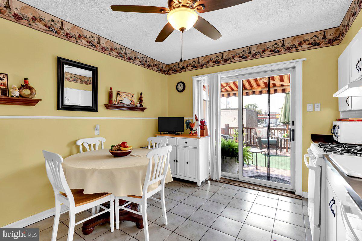 MAYFAIR (WEST) - Residential