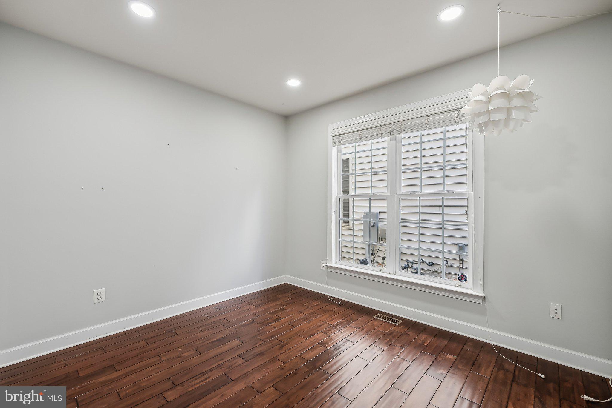 ARORA HILLS - Residential