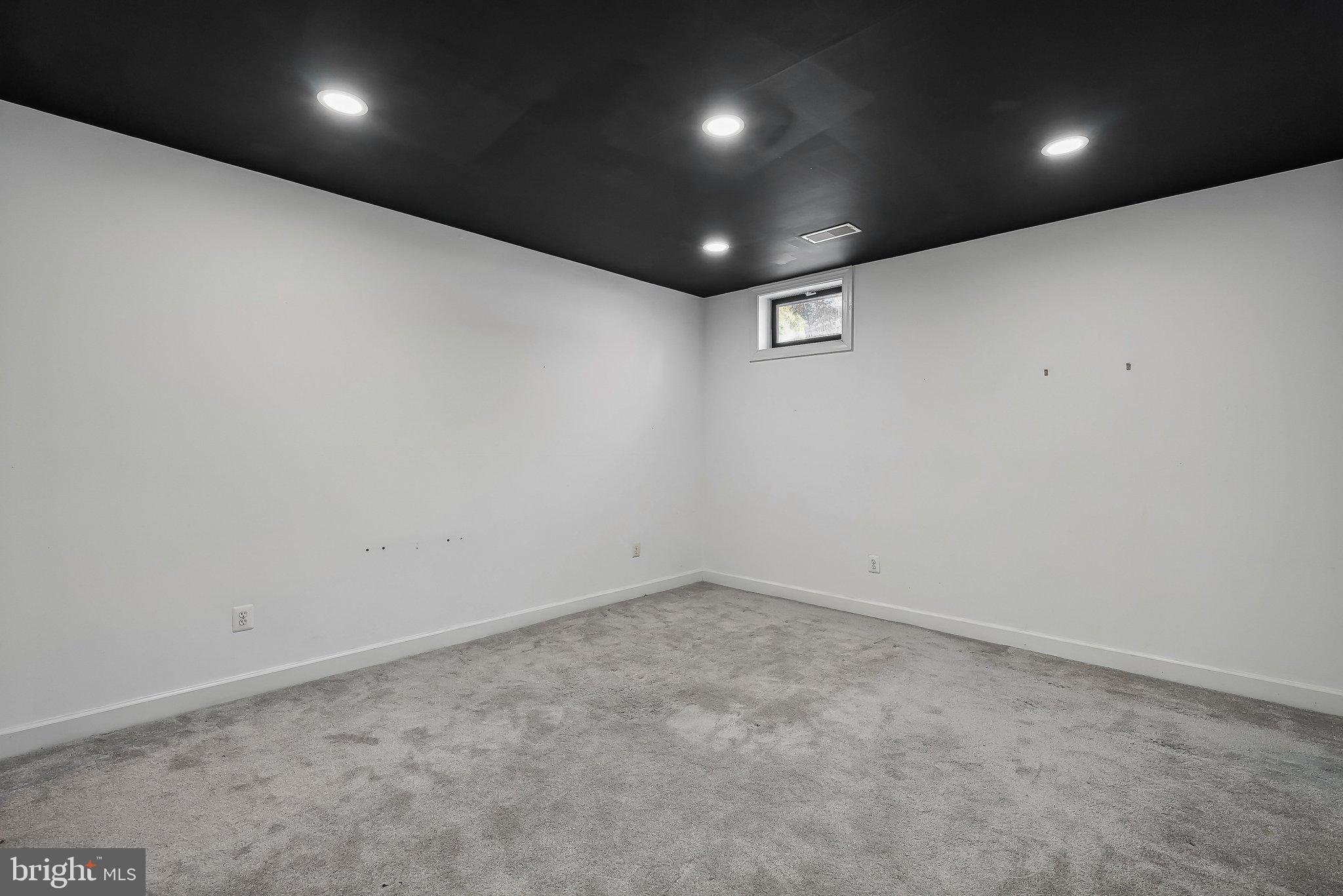 ARORA HILLS - Residential