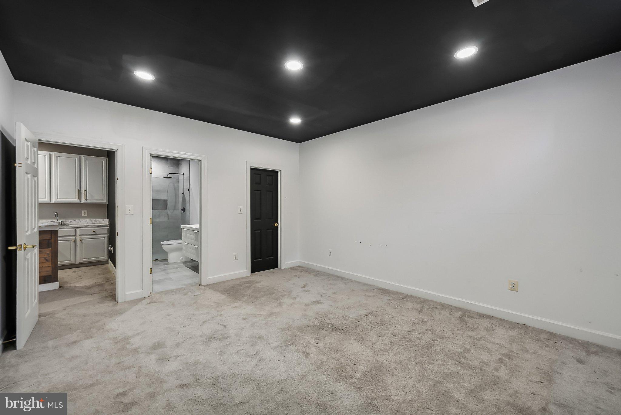 ARORA HILLS - Residential