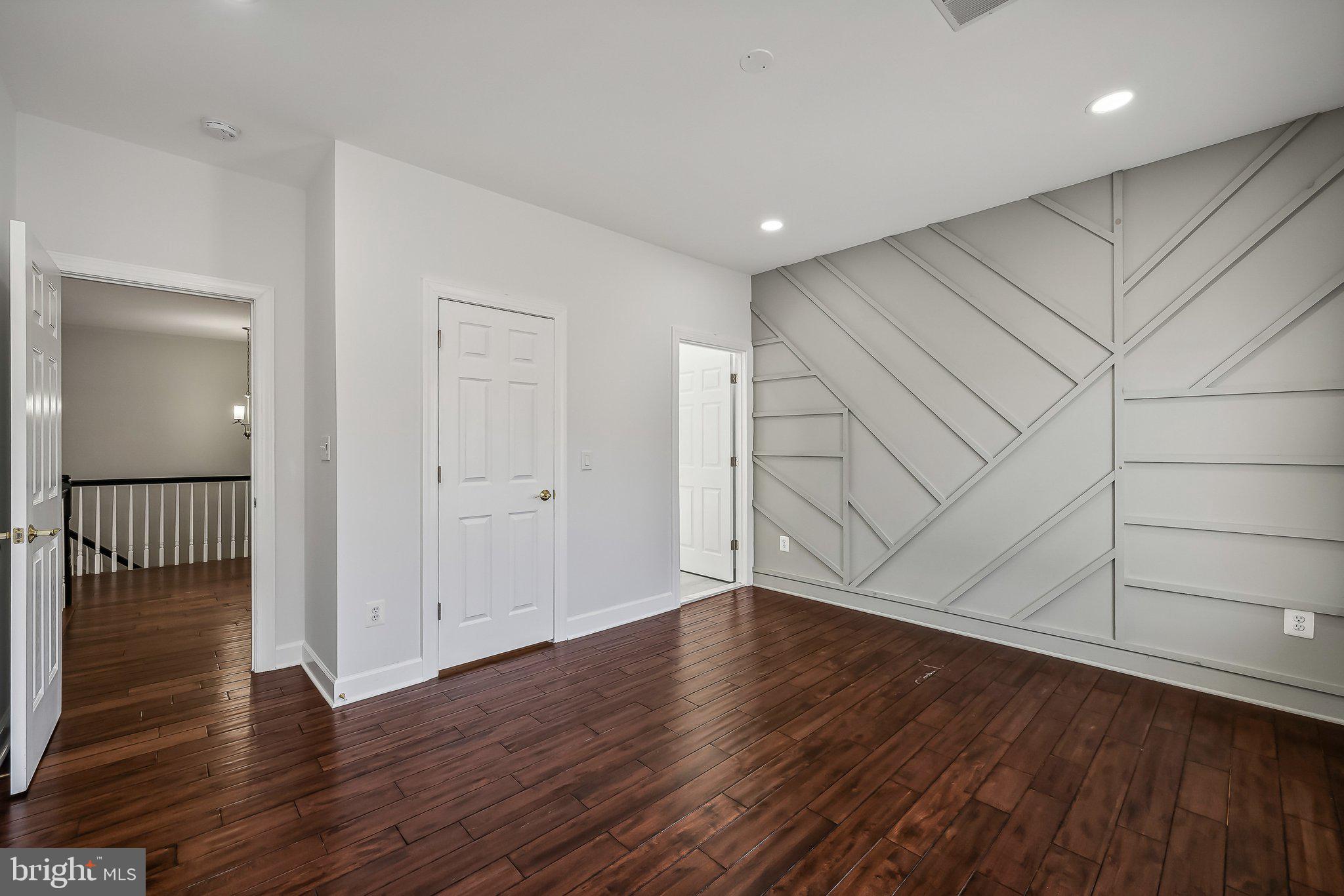 ARORA HILLS - Residential