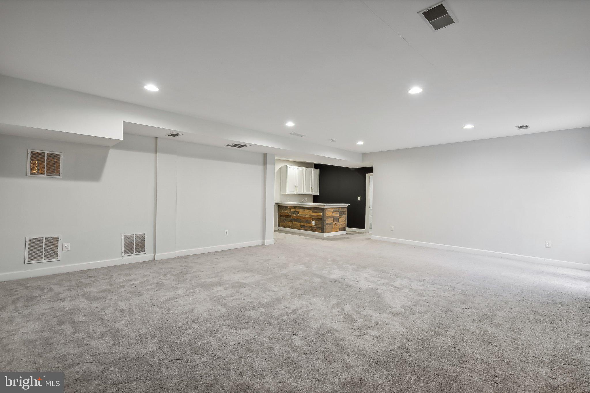 ARORA HILLS - Residential