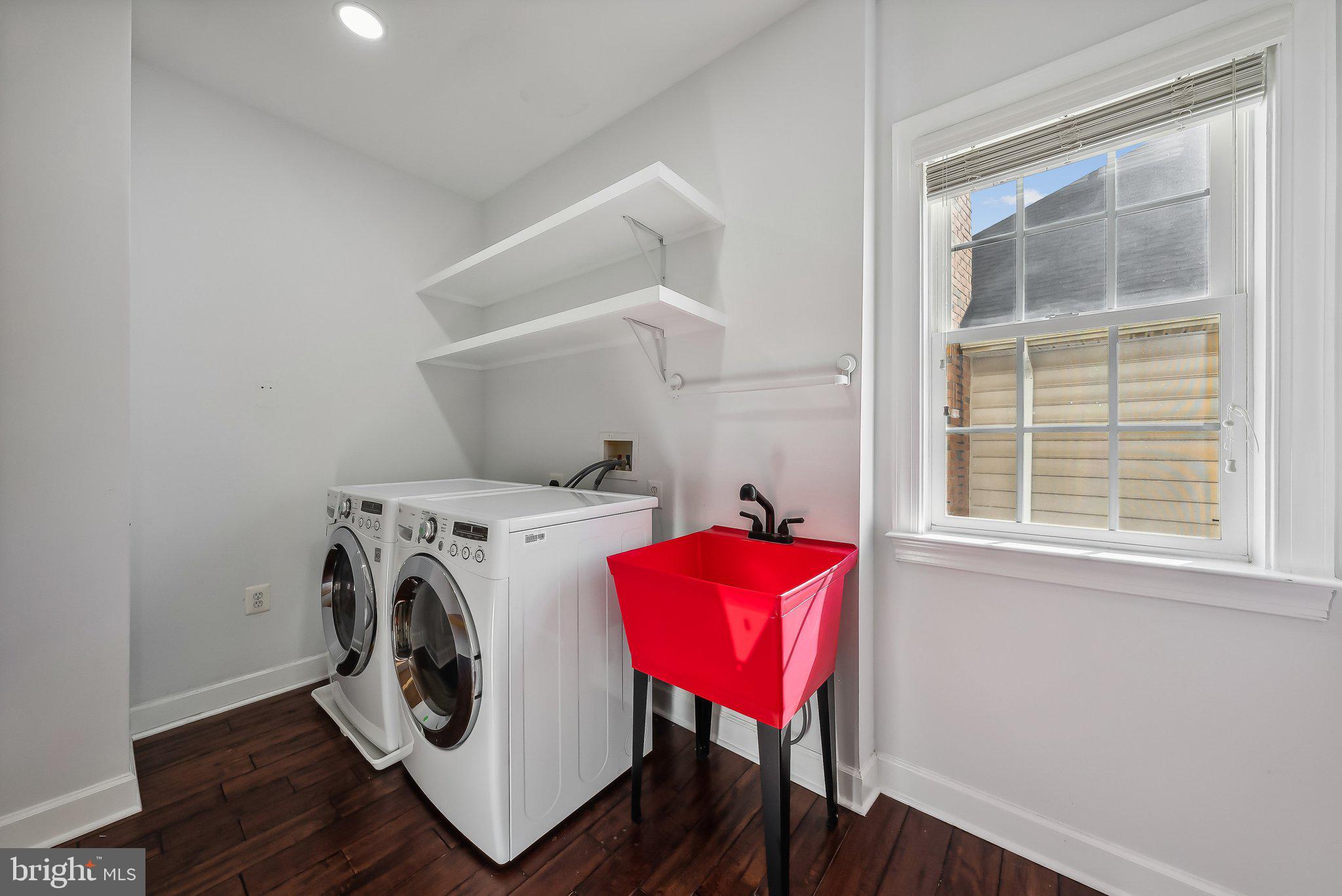 ARORA HILLS - Residential