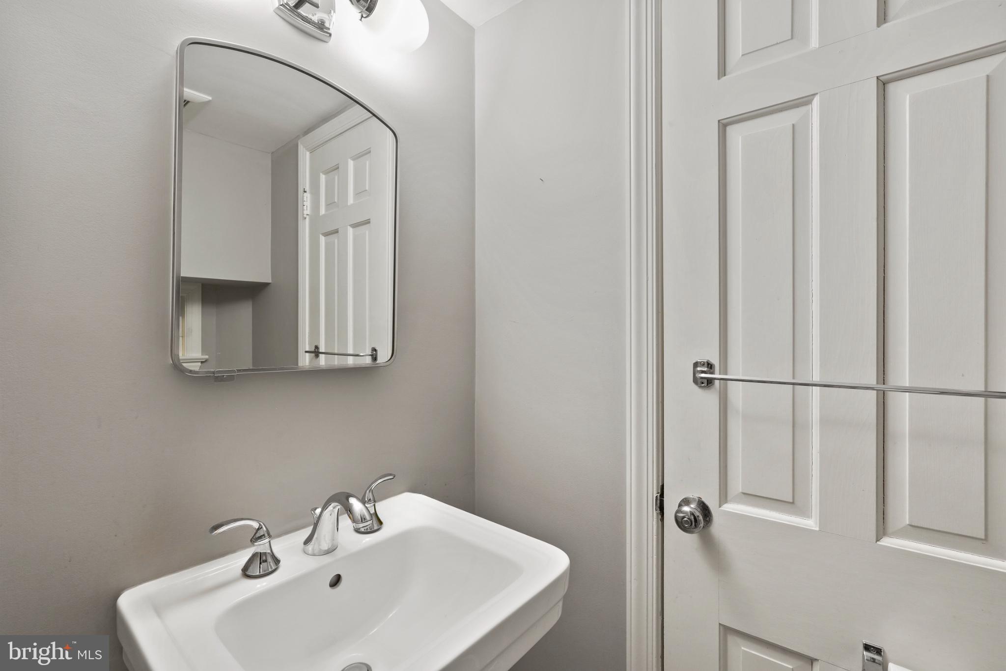 BEVERLY HILLS - Residential