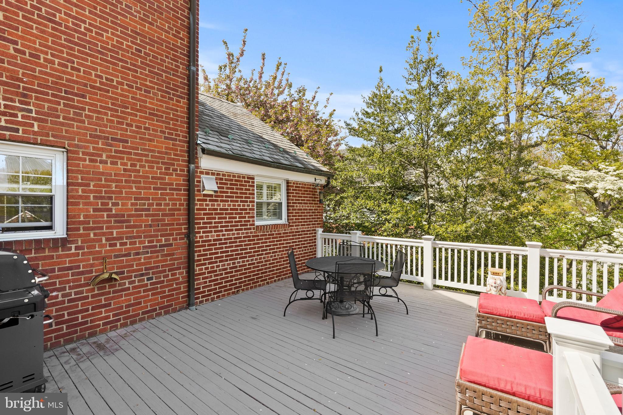 BEVERLY HILLS - Residential