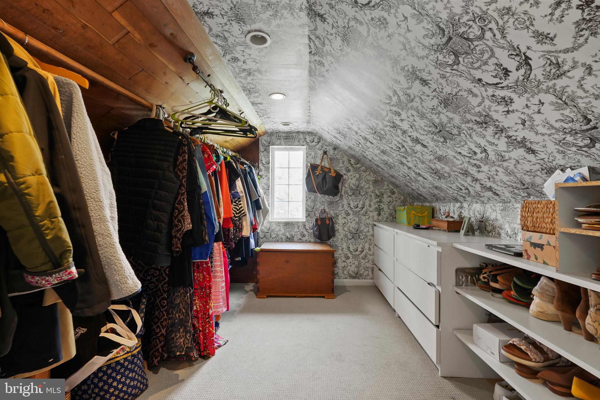 BEVERLY HILLS - Residential