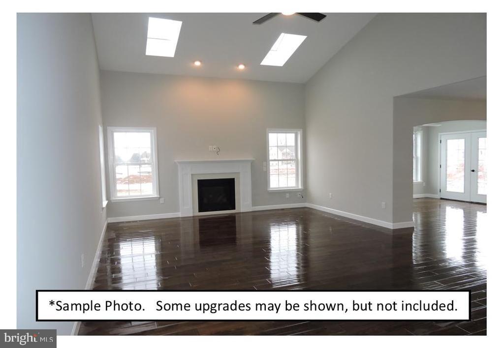 GRANBURY MANOR ESTATES - Residential