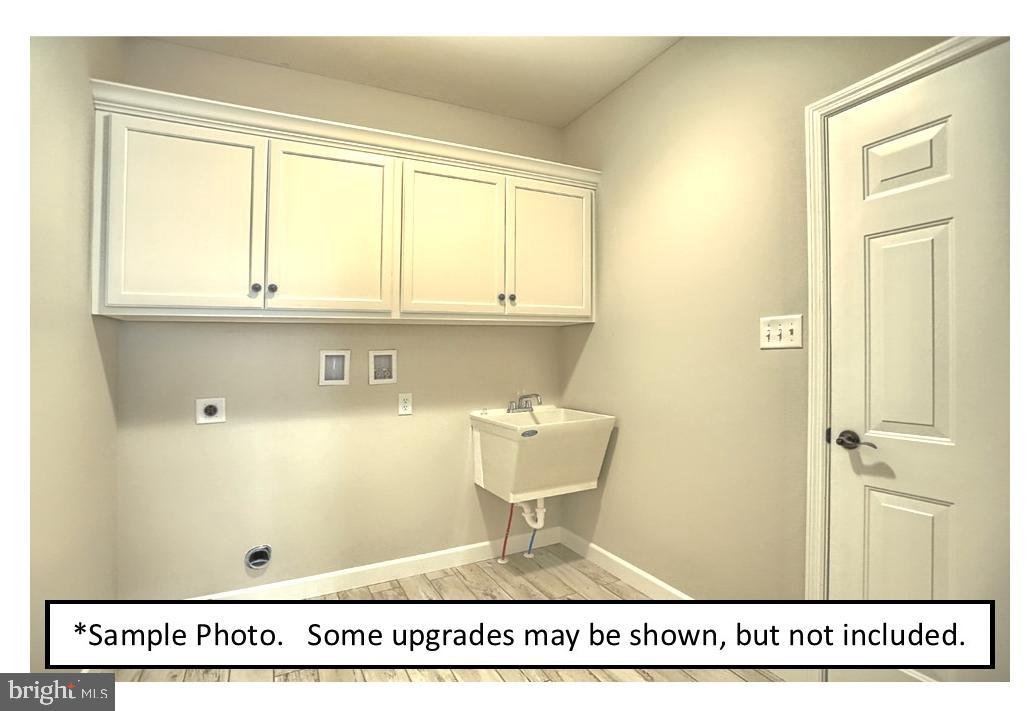 GRANBURY MANOR ESTATES - Residential