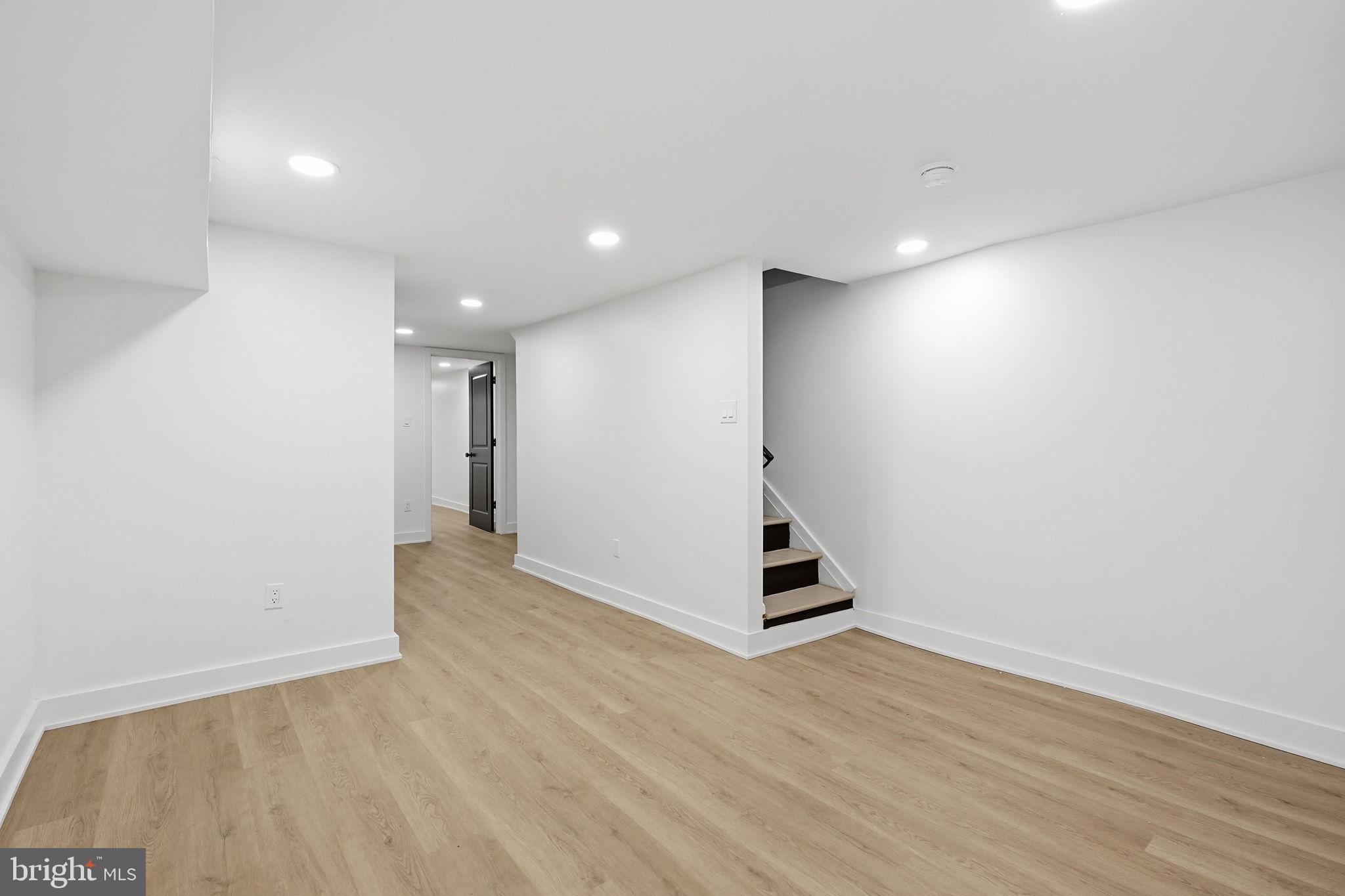 COBBS CREEK - Residential