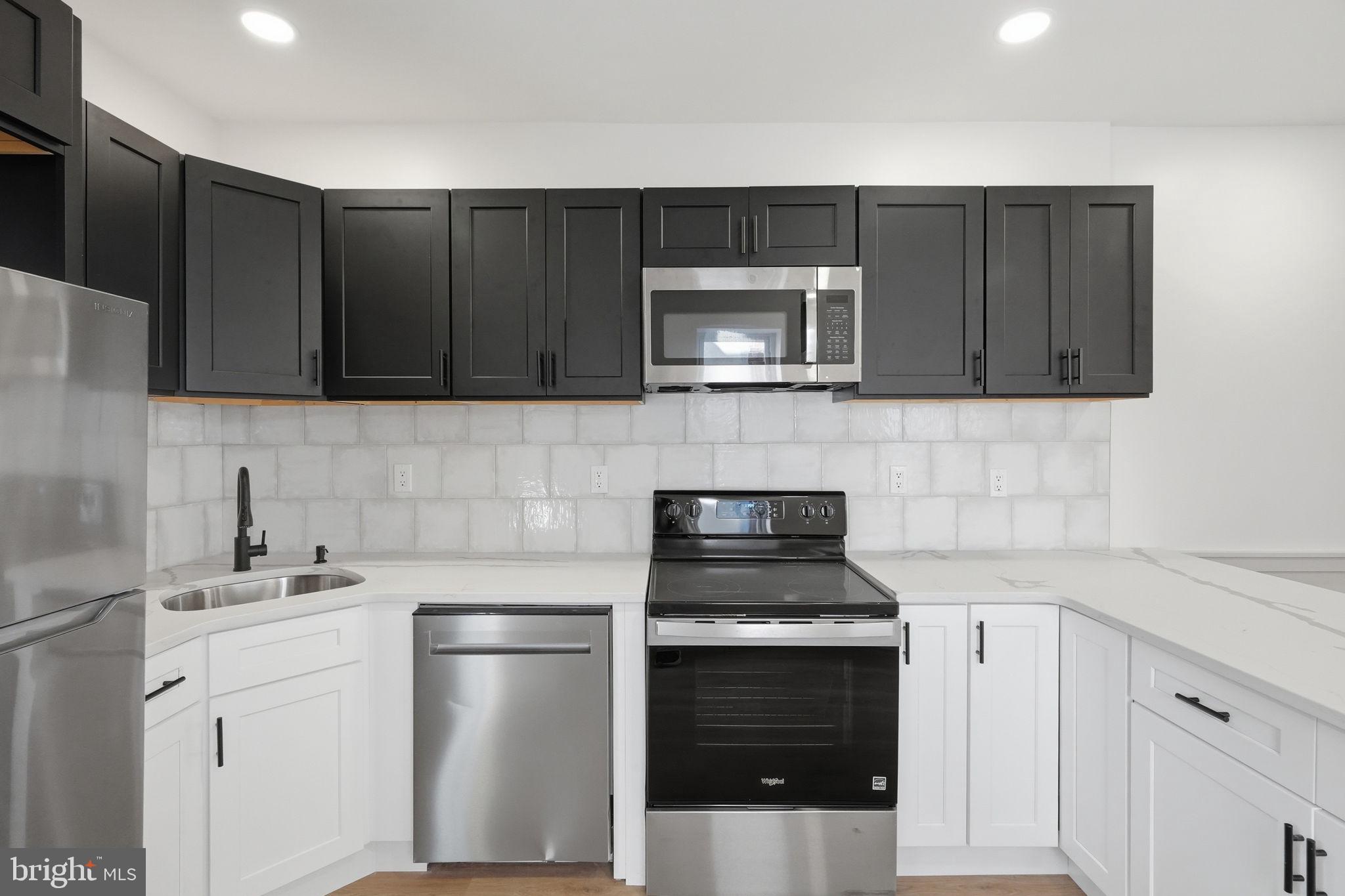 COBBS CREEK - Residential