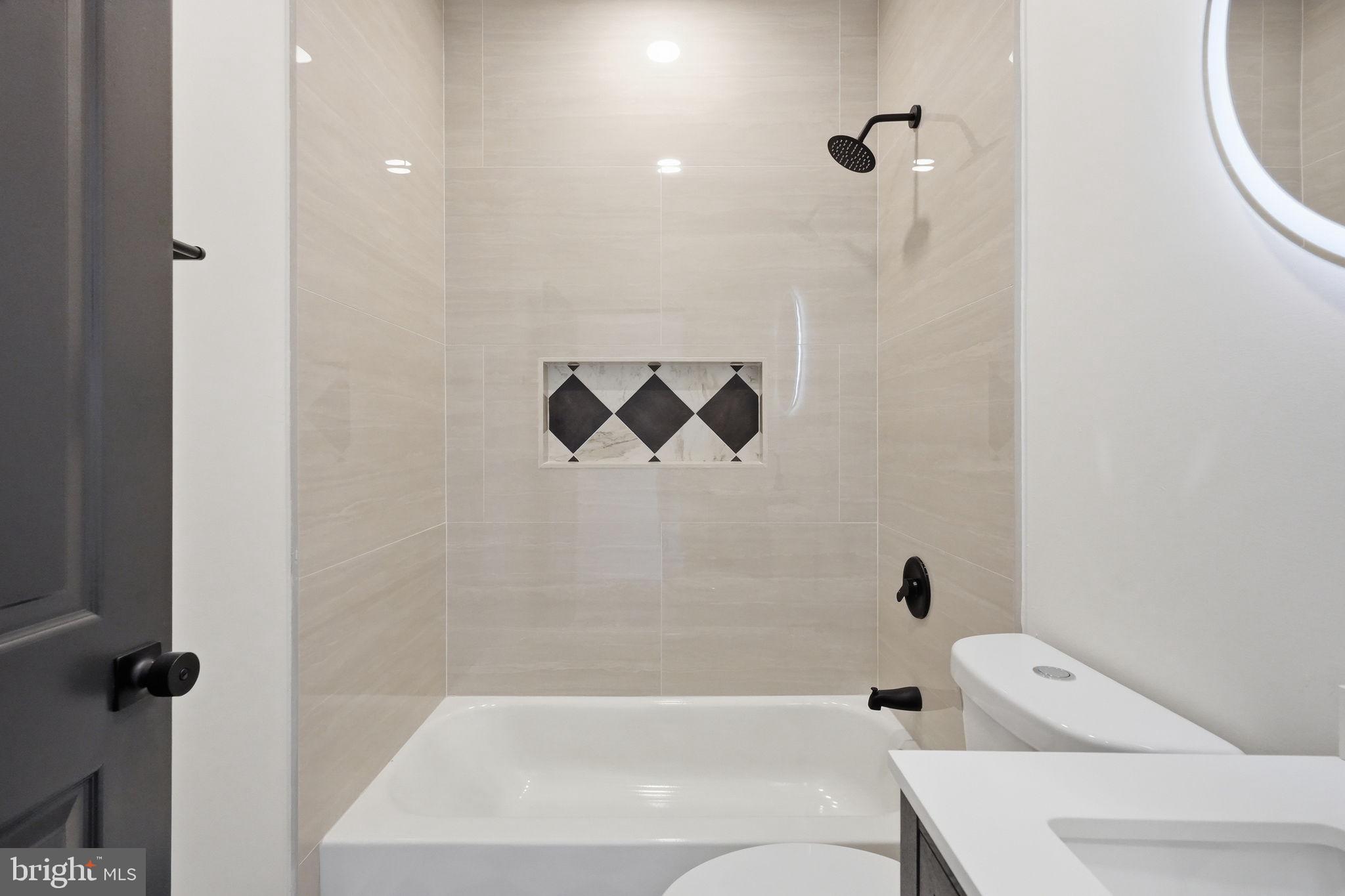 COBBS CREEK - Residential