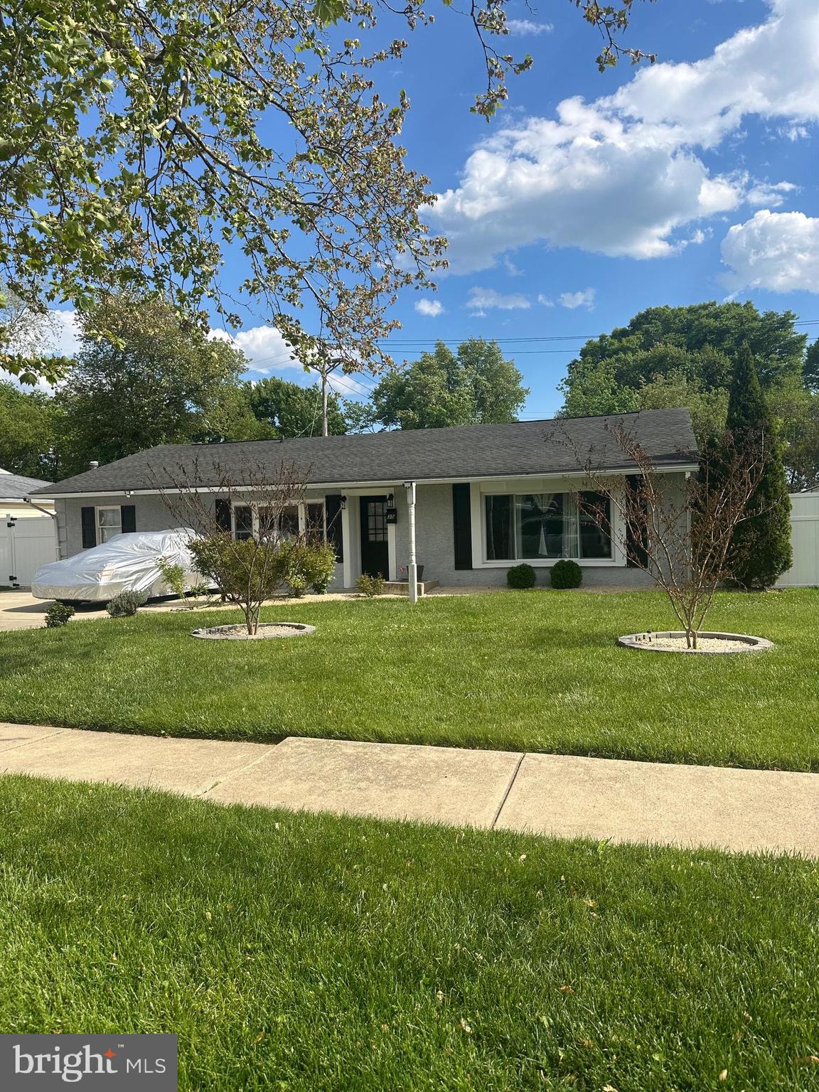 35 CHAUCER DRIVE