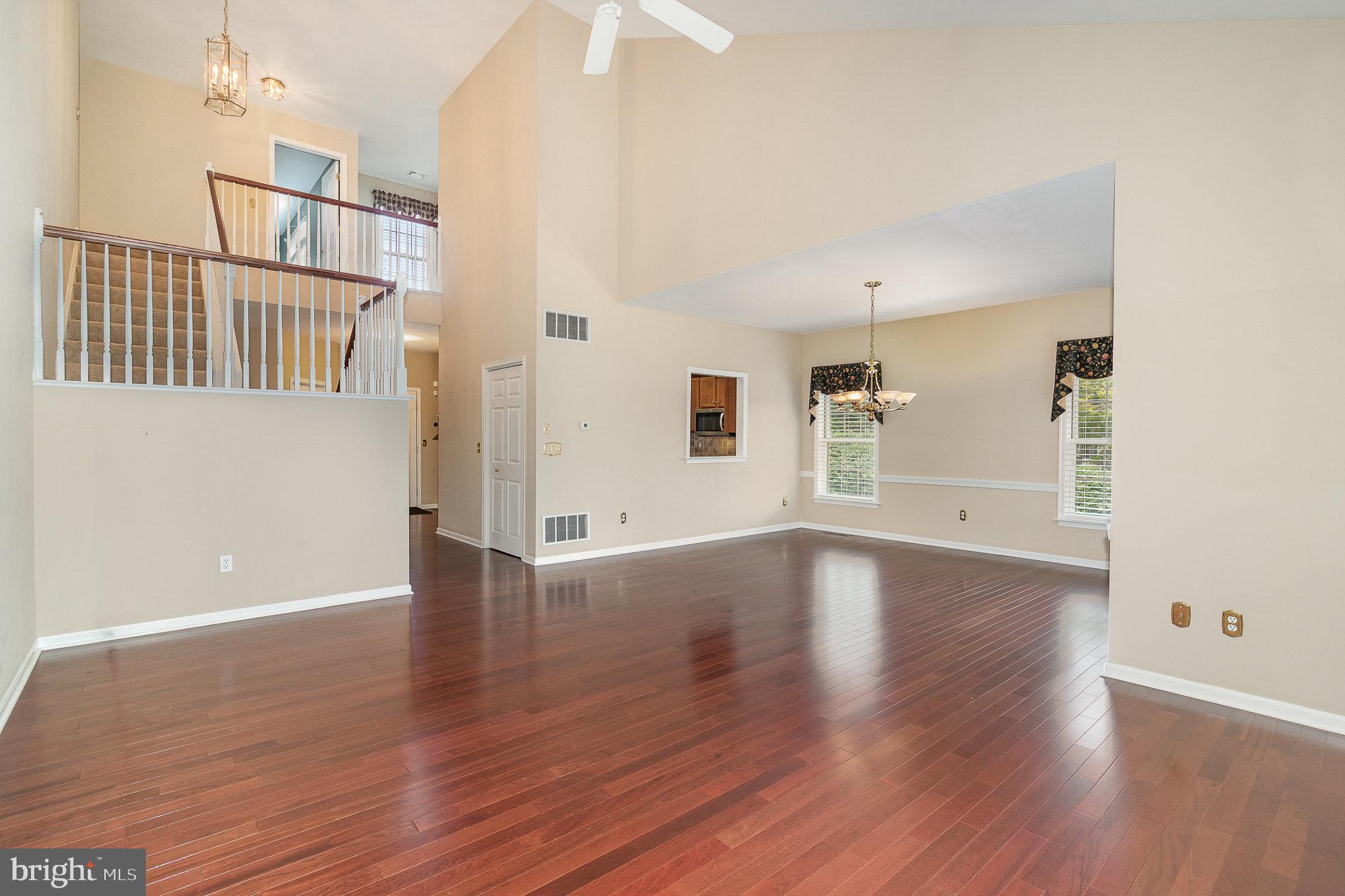 2471 ZELL COURT