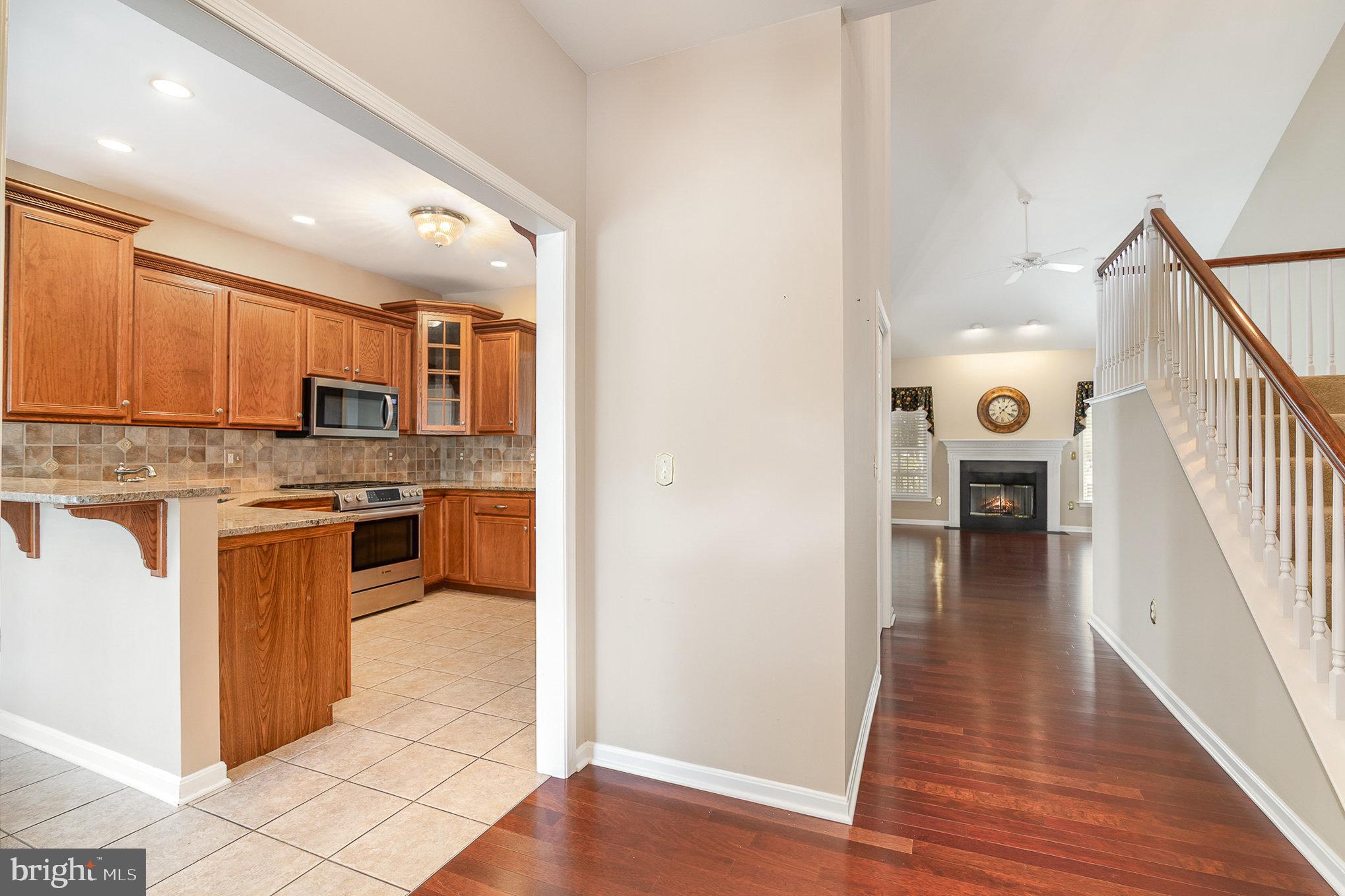 2471 ZELL COURT