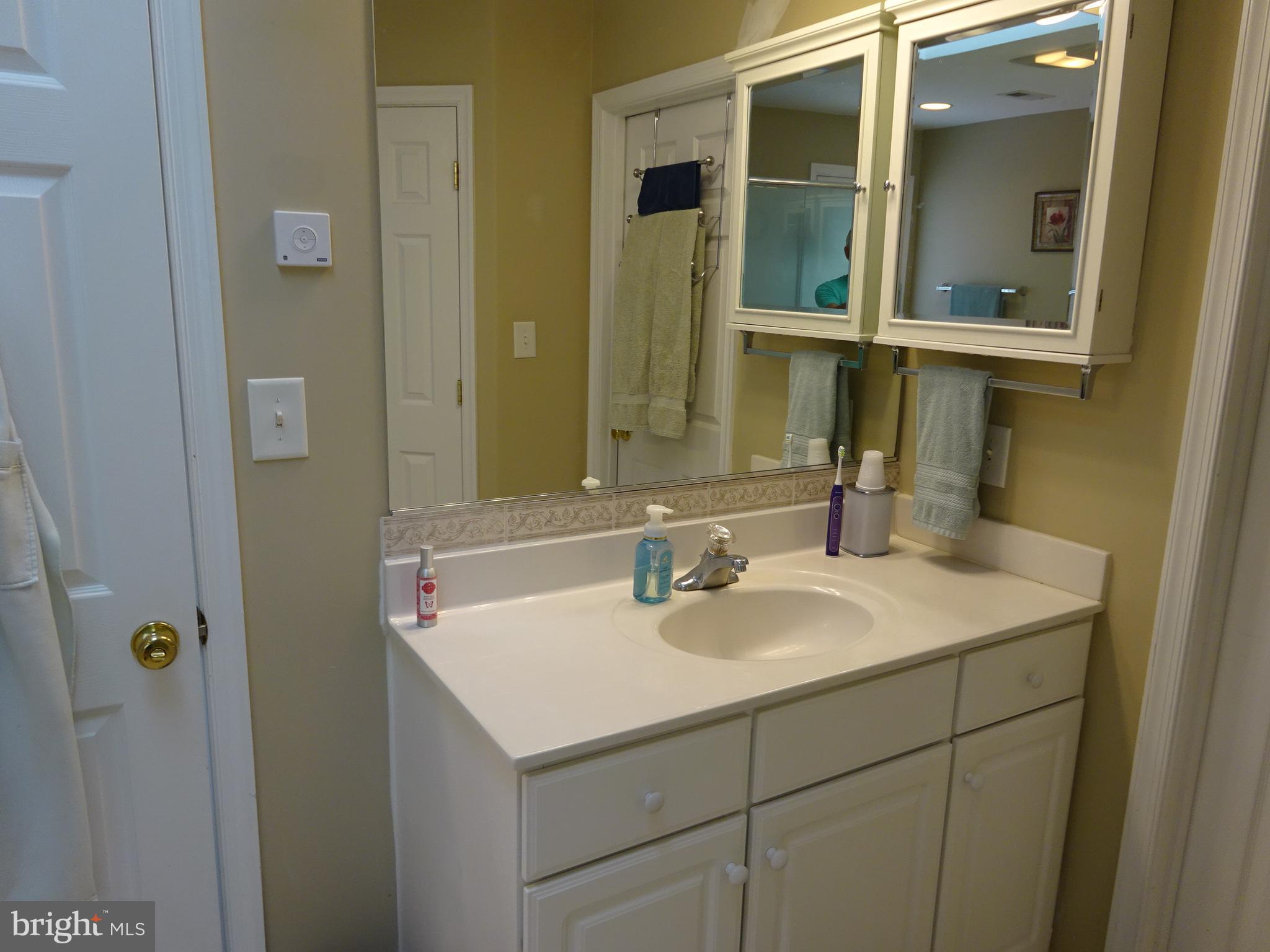 POPLAR HILLS - Residential