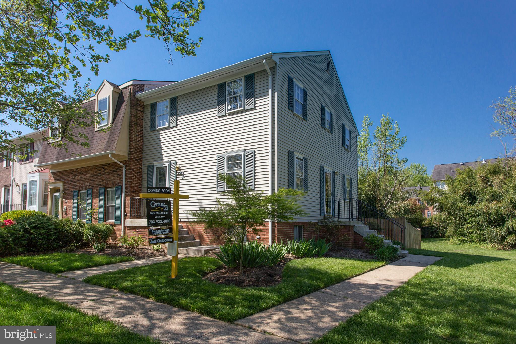 HERITAGE SQUARE - Residential