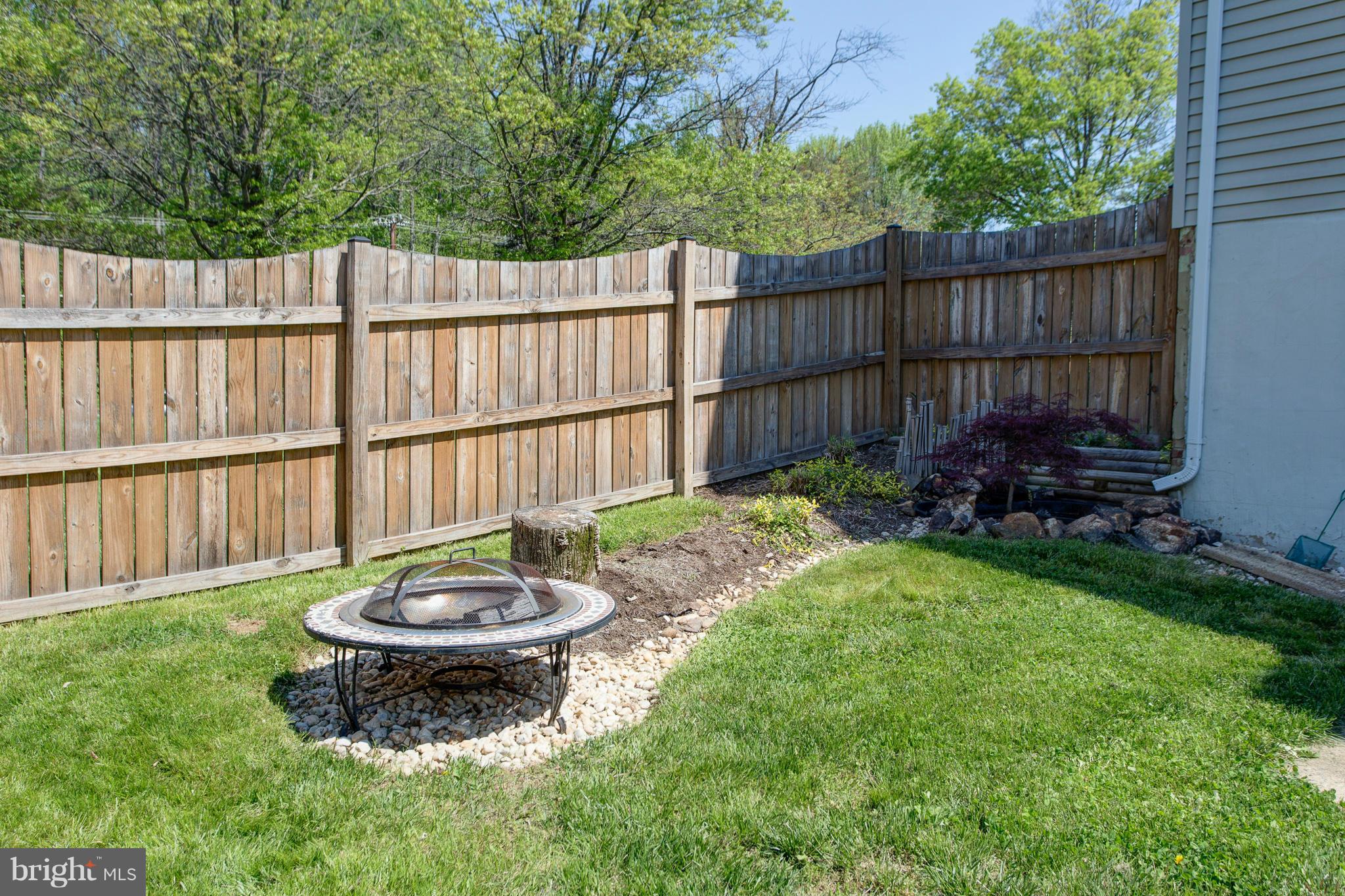 HERITAGE SQUARE - Residential