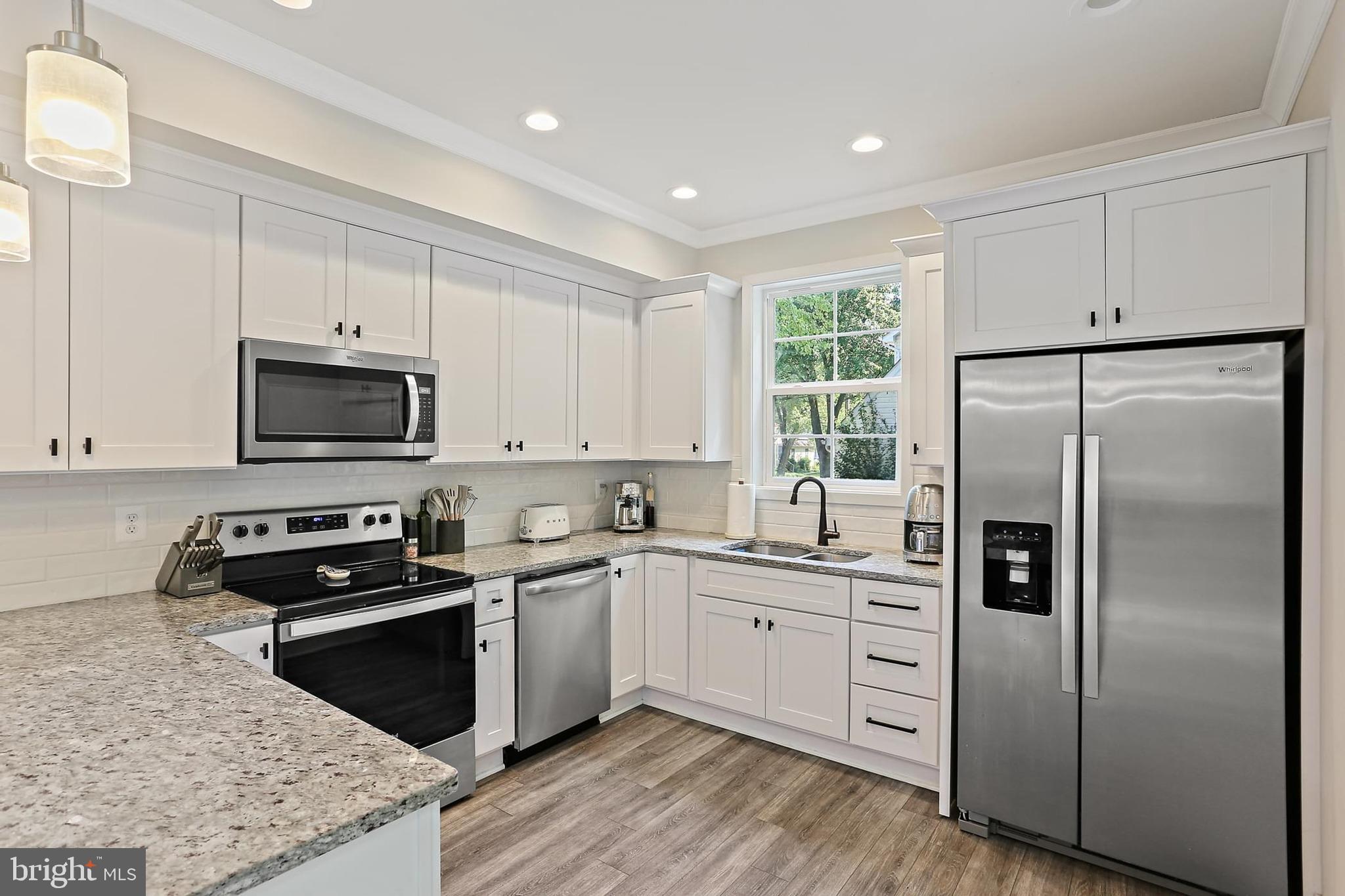 CLOVERLEA - Residential