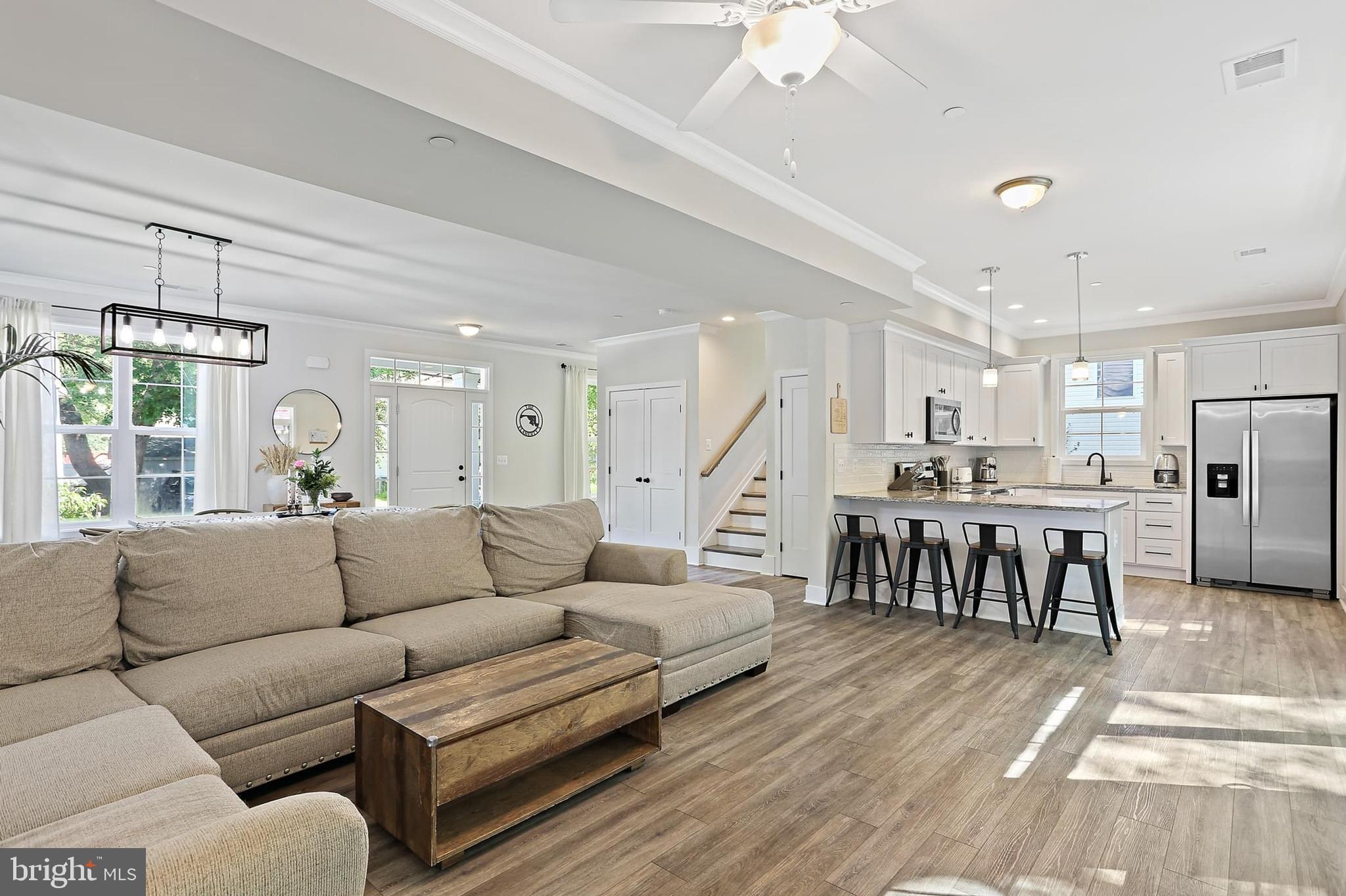 CLOVERLEA - Residential