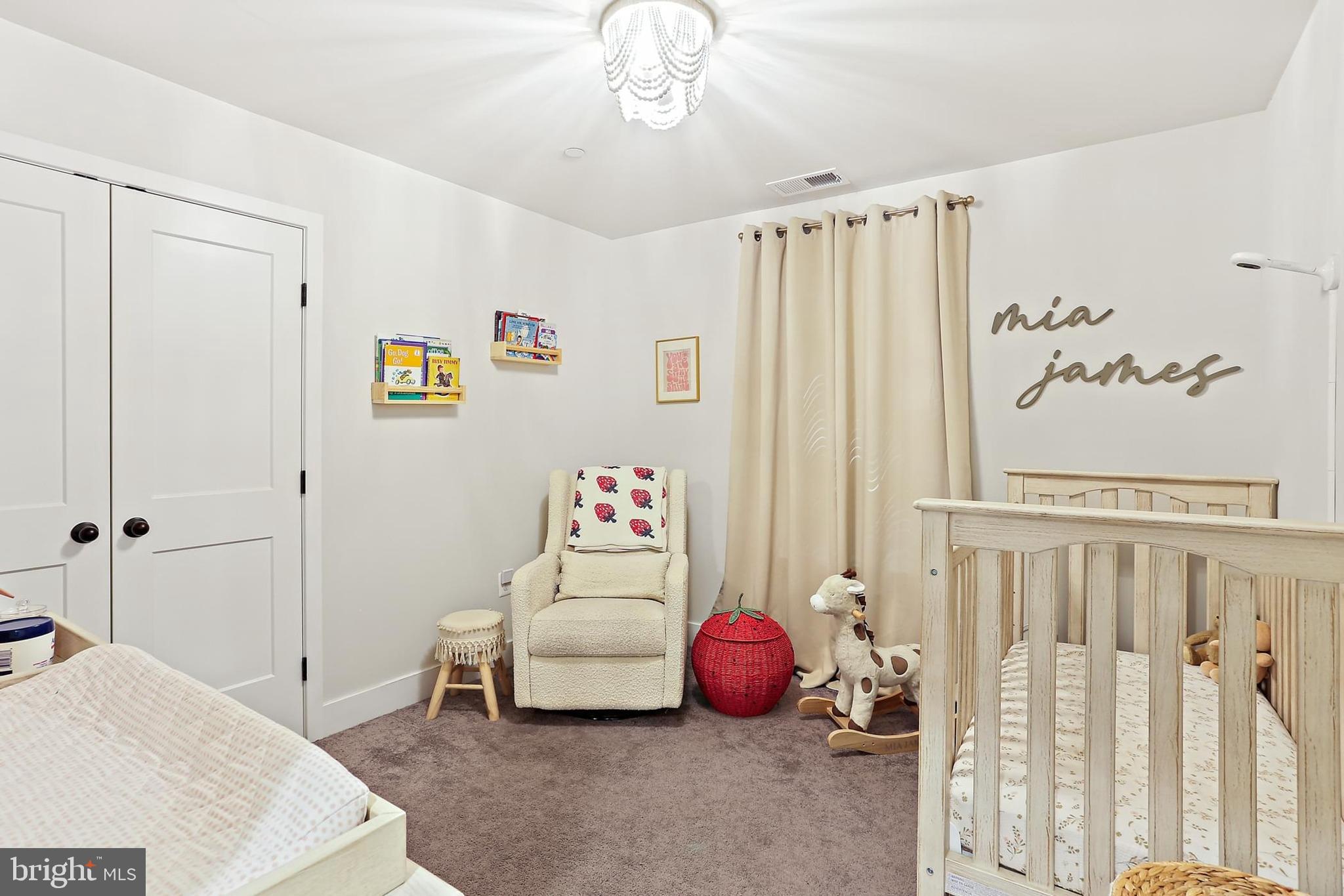 CLOVERLEA - Residential