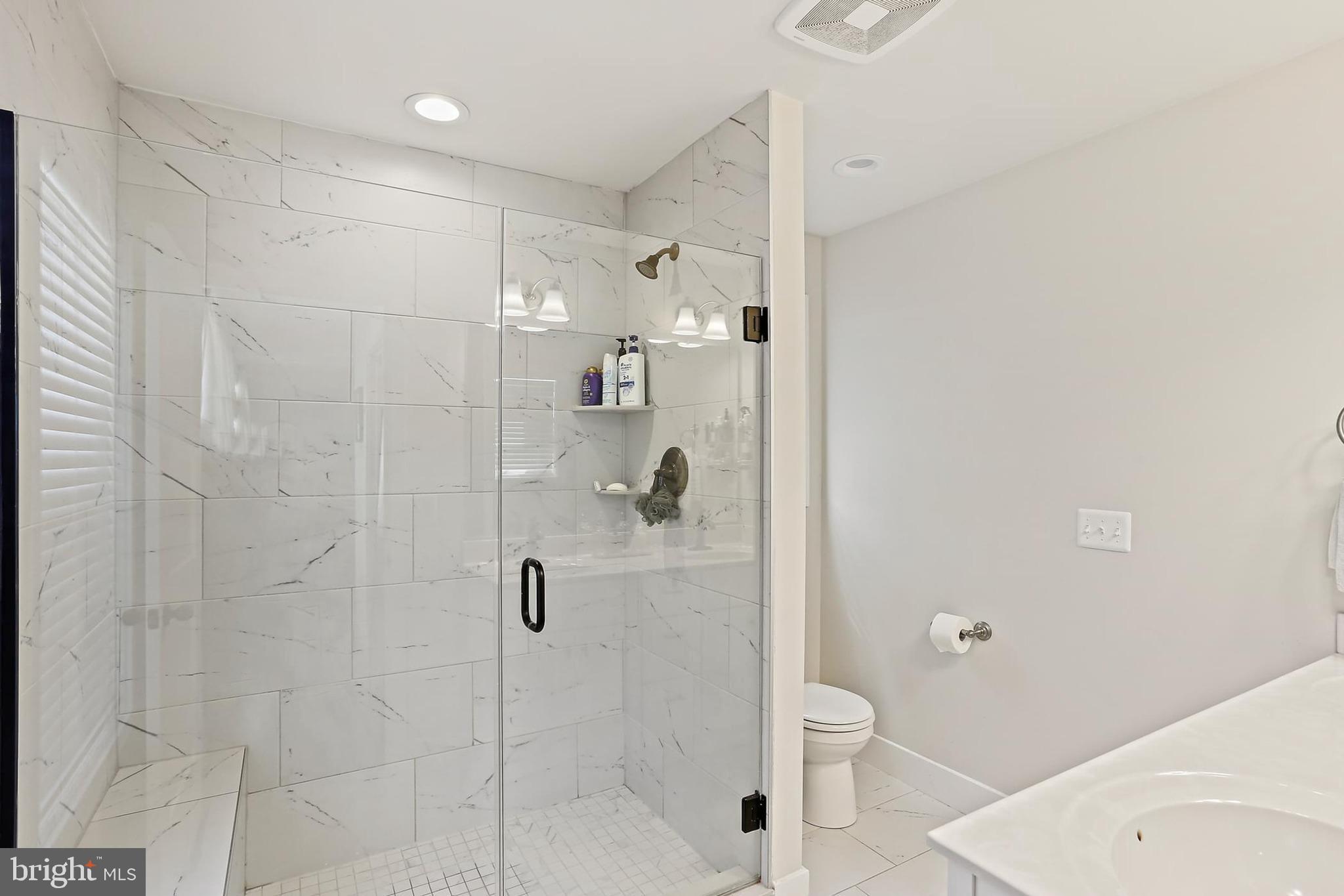 CLOVERLEA - Residential