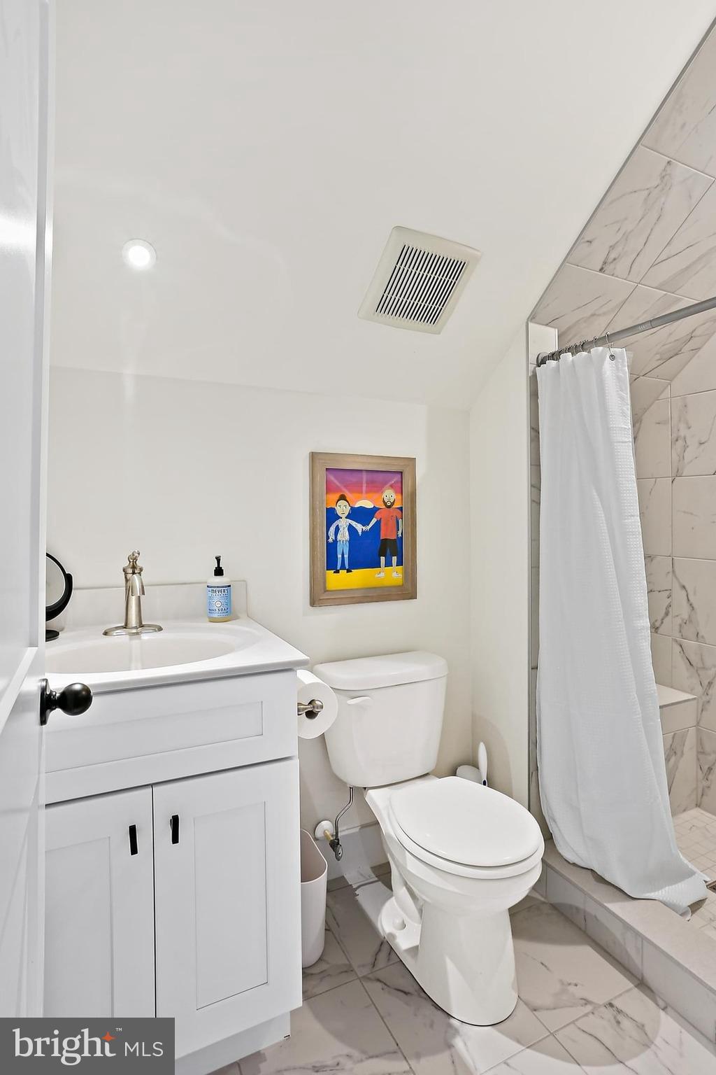 CLOVERLEA - Residential