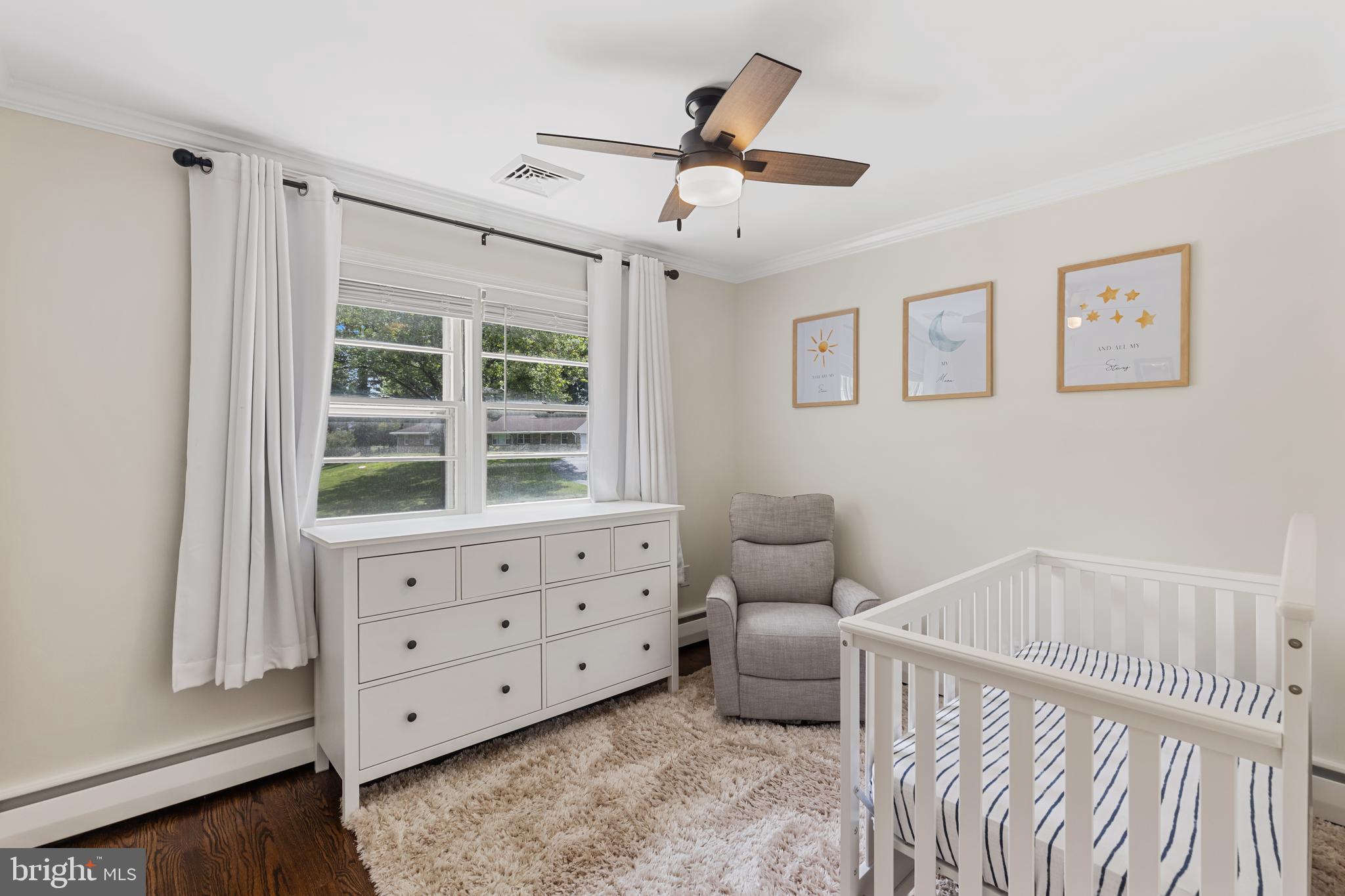 POT SPRING - Residential