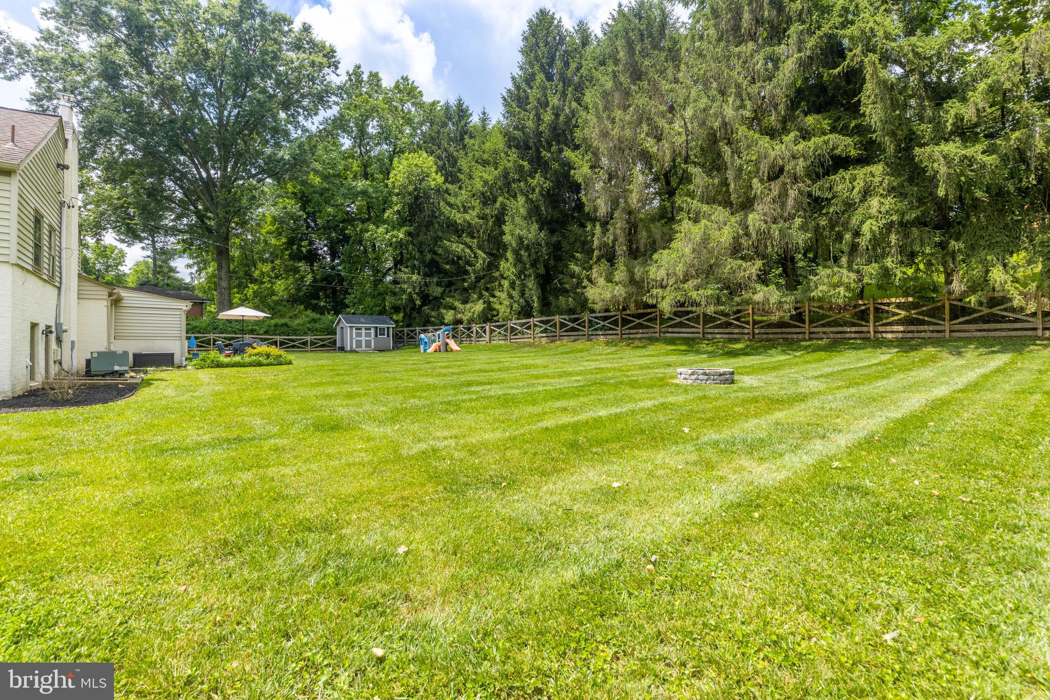 POT SPRING - Residential