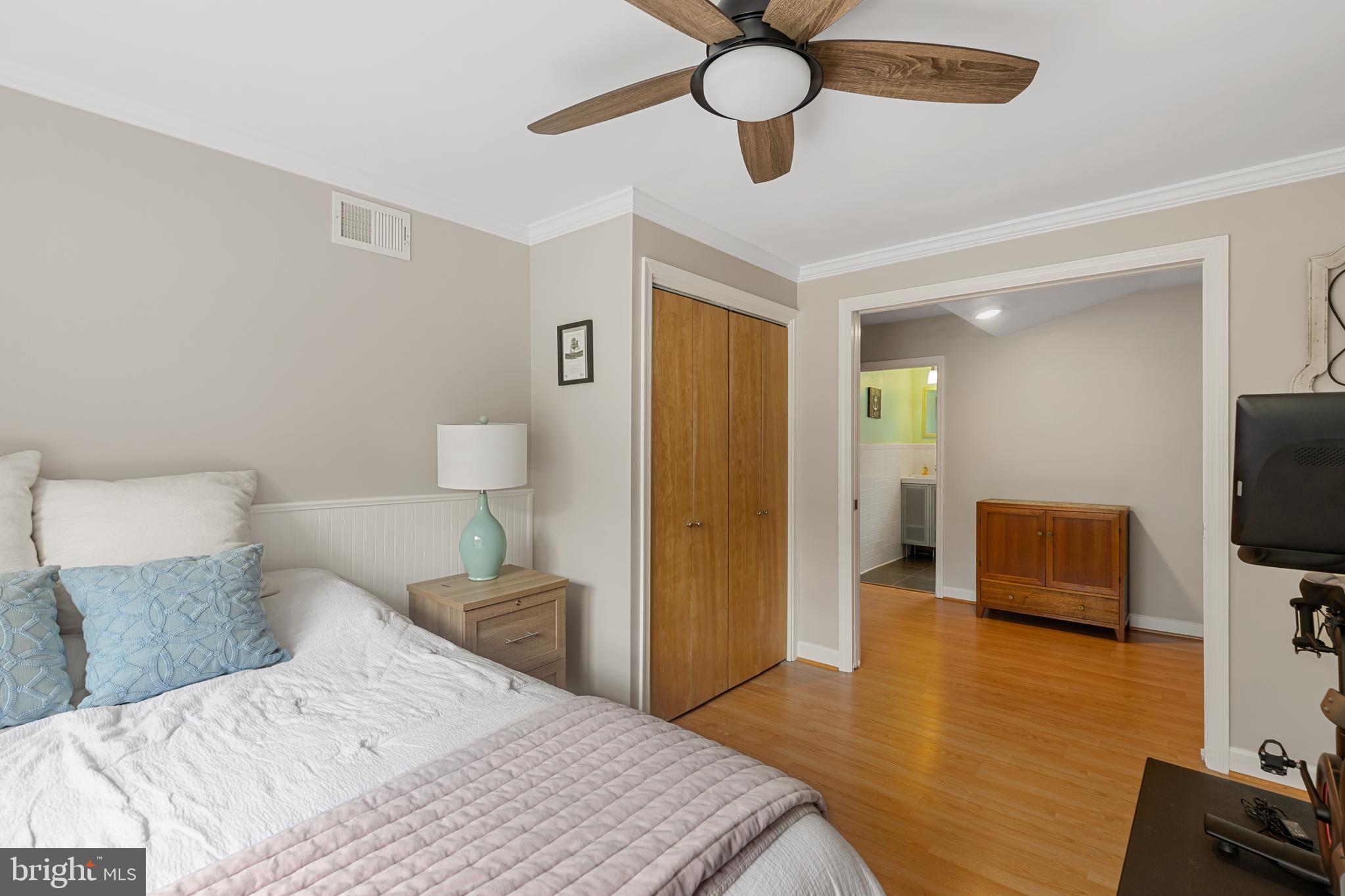 POT SPRING - Residential