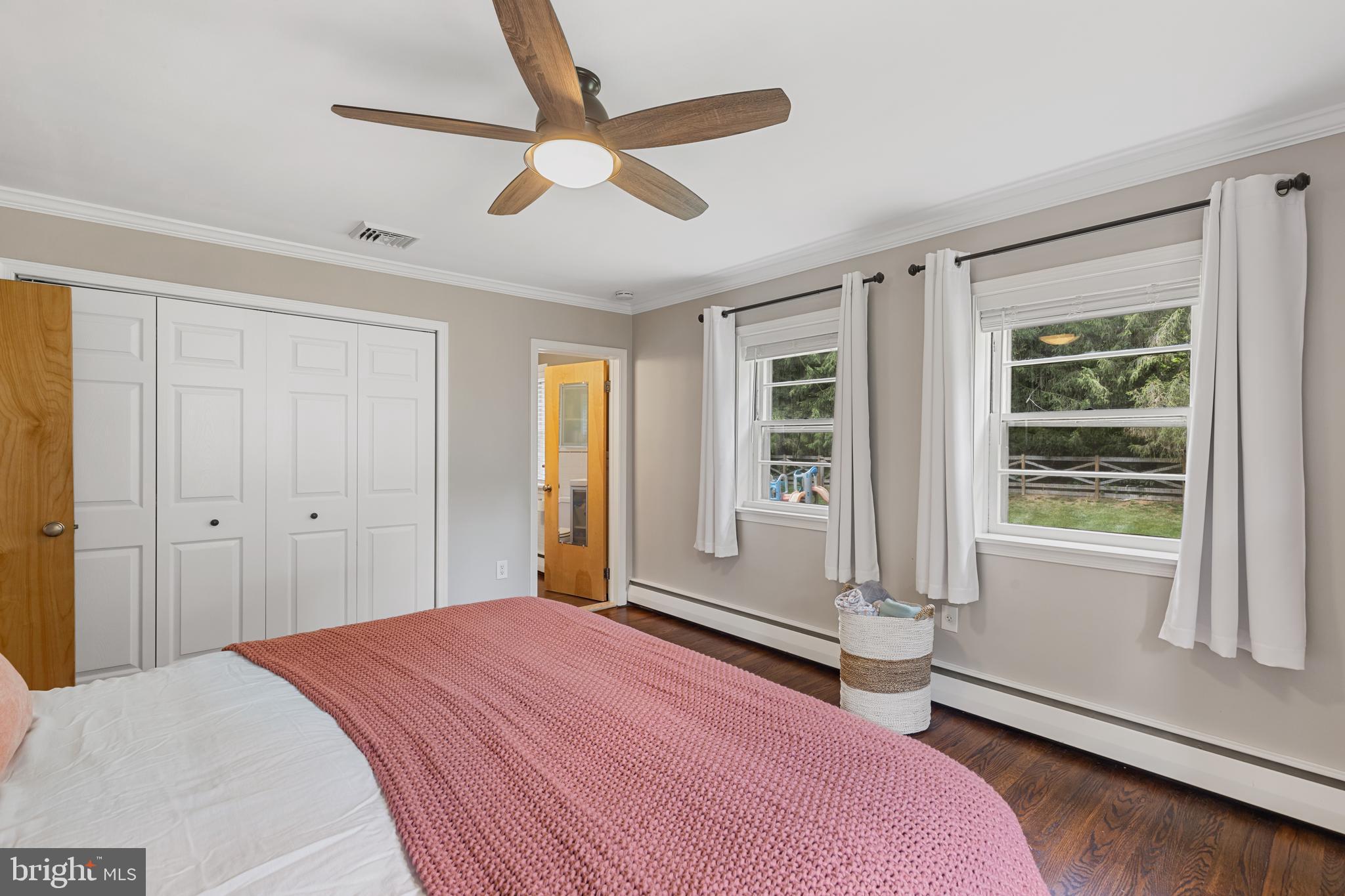 POT SPRING - Residential