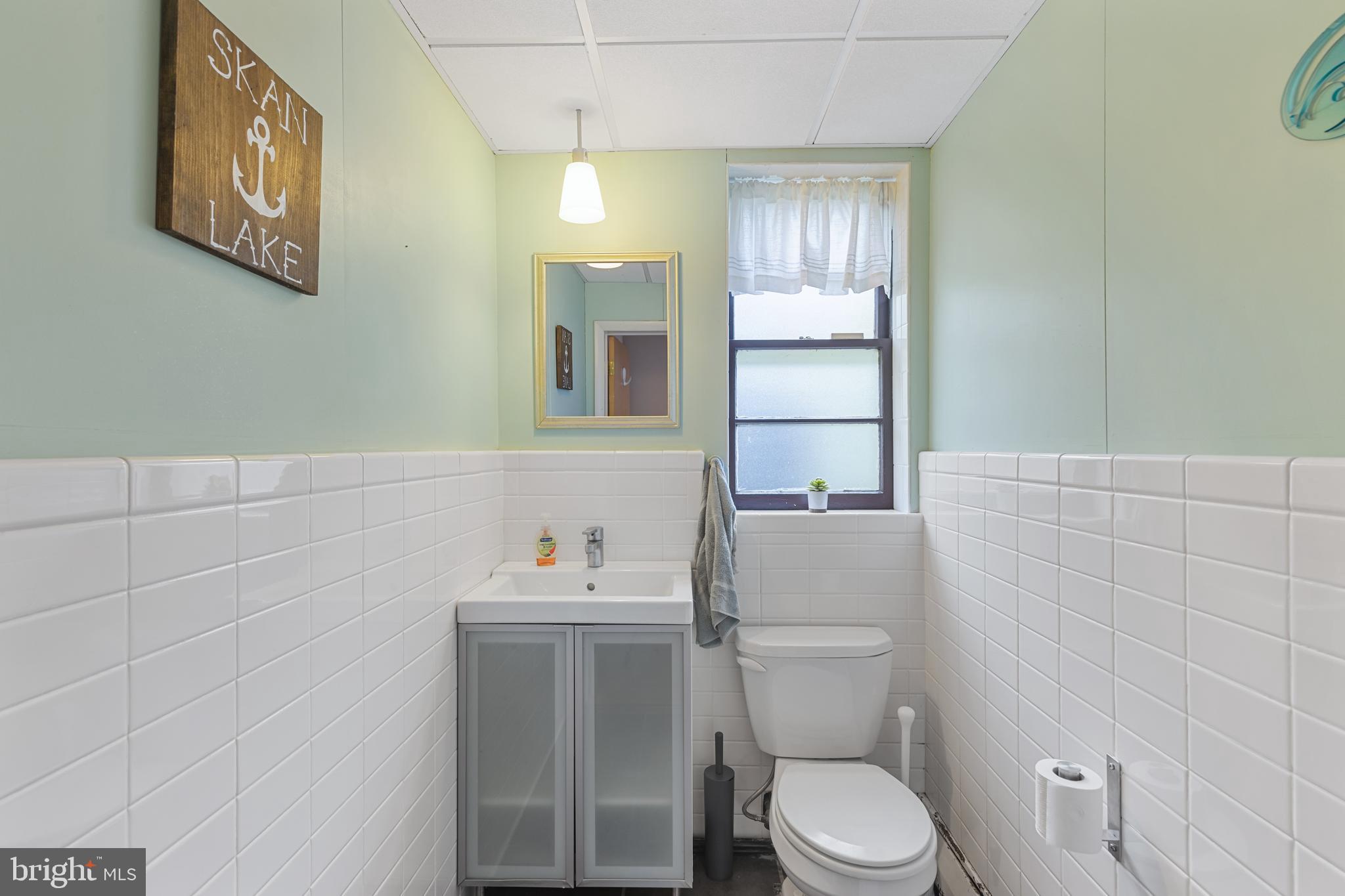 POT SPRING - Residential