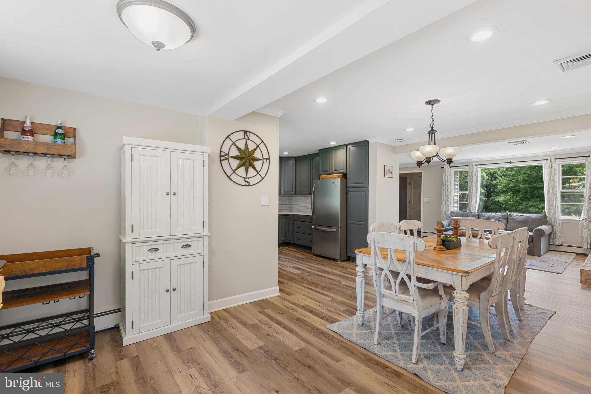 POT SPRING - Residential