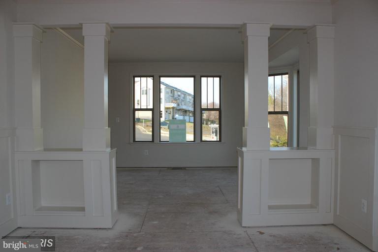 VALLEY VIEW ESTATES - Residential Lease