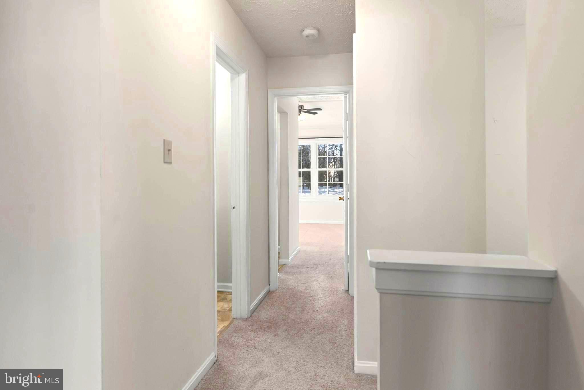 ST CHARLES HAMPSHIRE - Residential