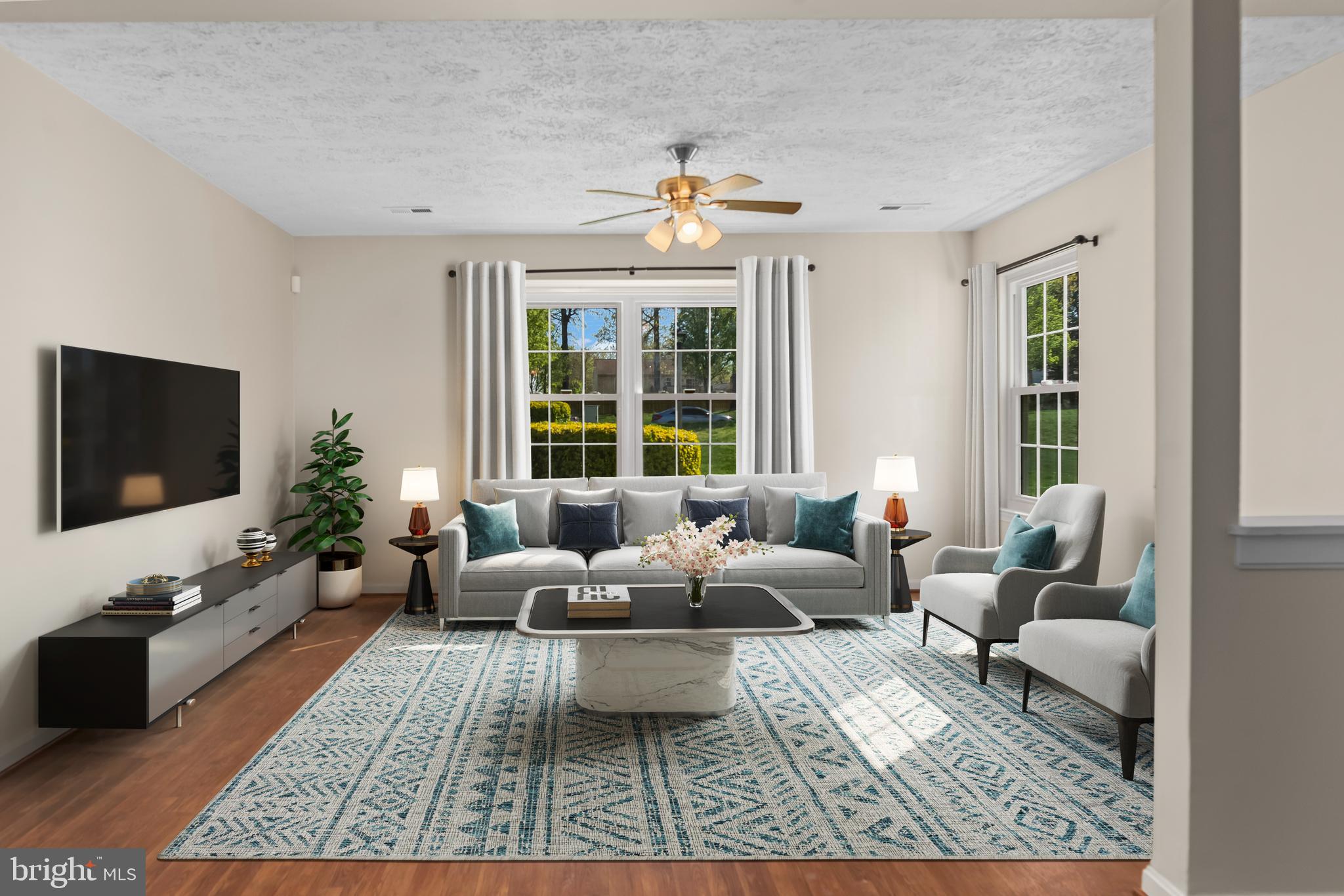 ST CHARLES HAMPSHIRE - Residential