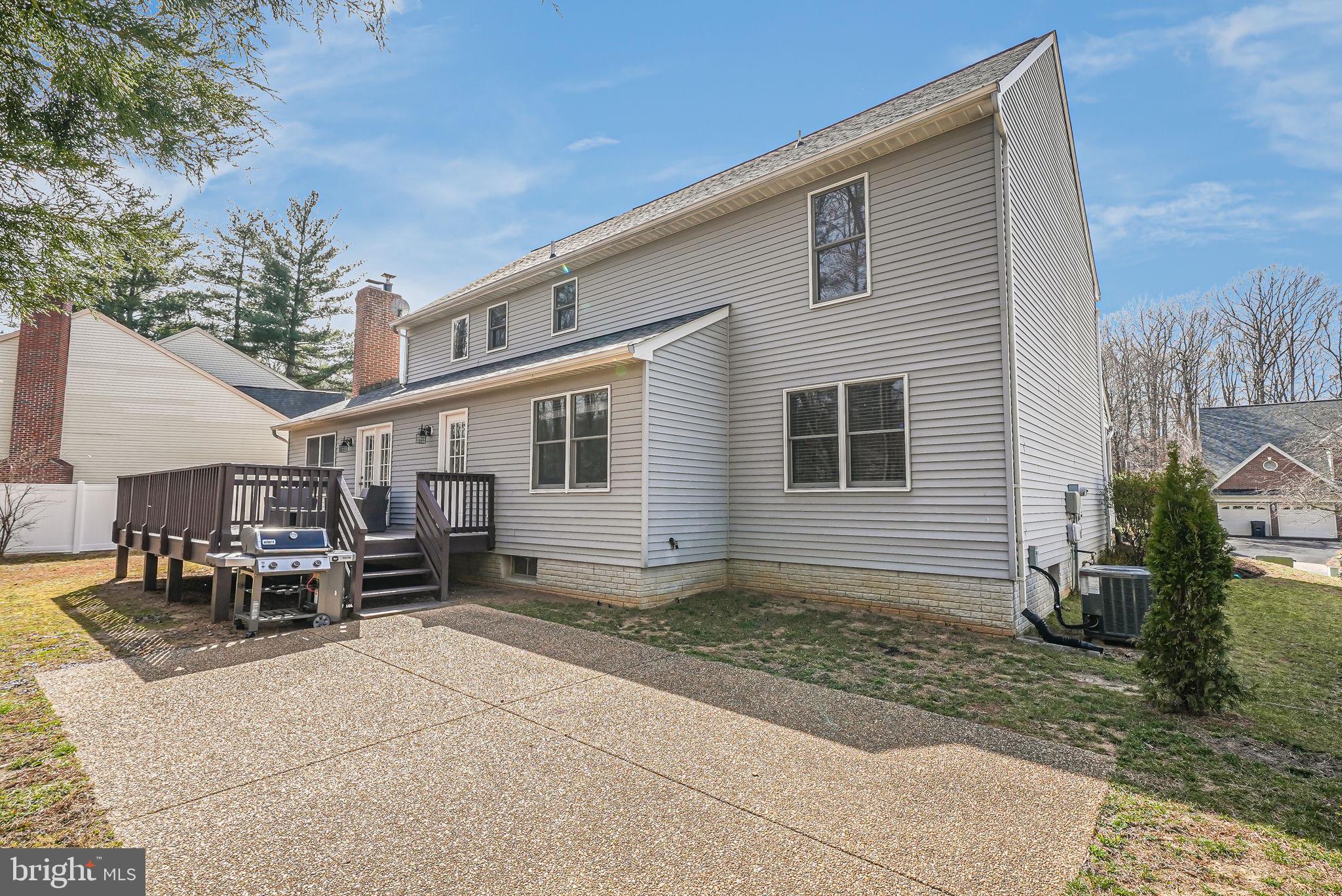 NEWPORT ESTATES - Residential