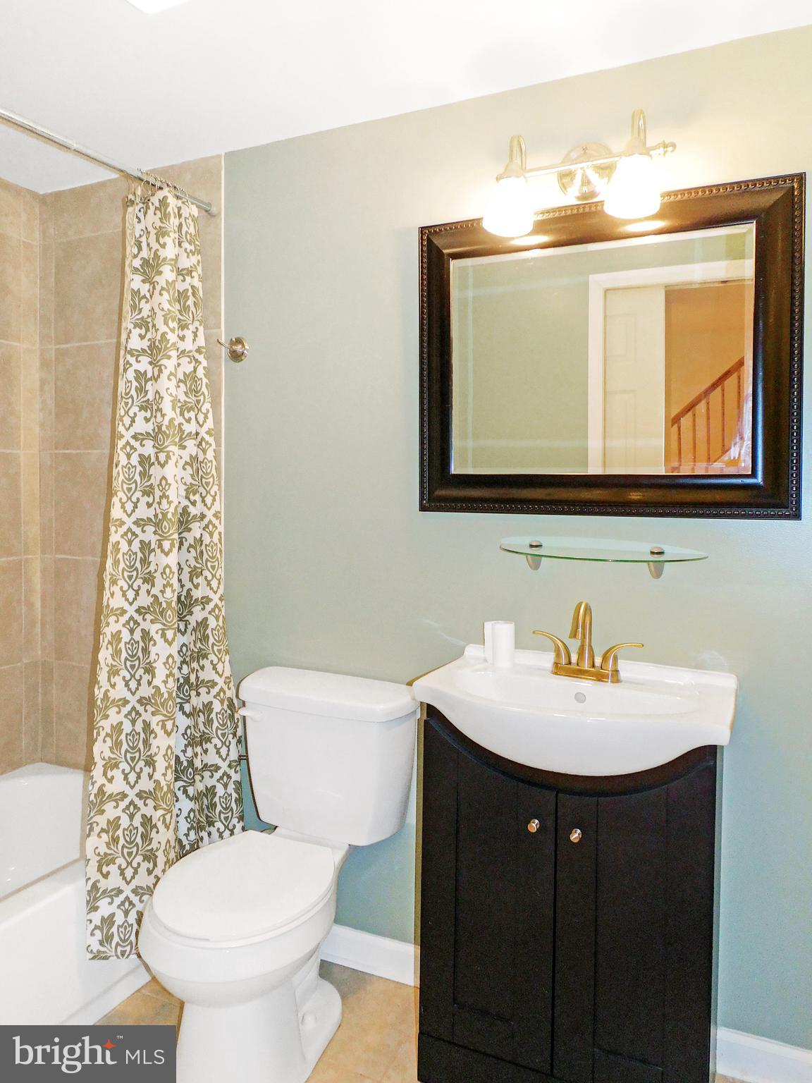 GREENBRIER - Residential Lease