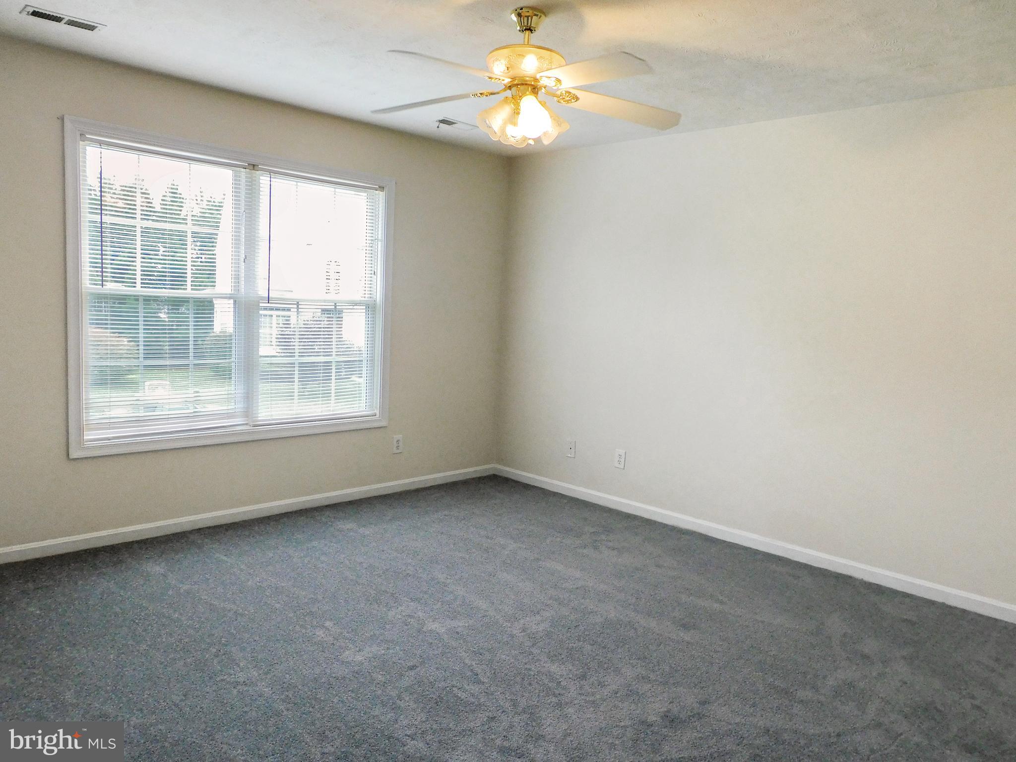 GREENBRIER - Residential Lease