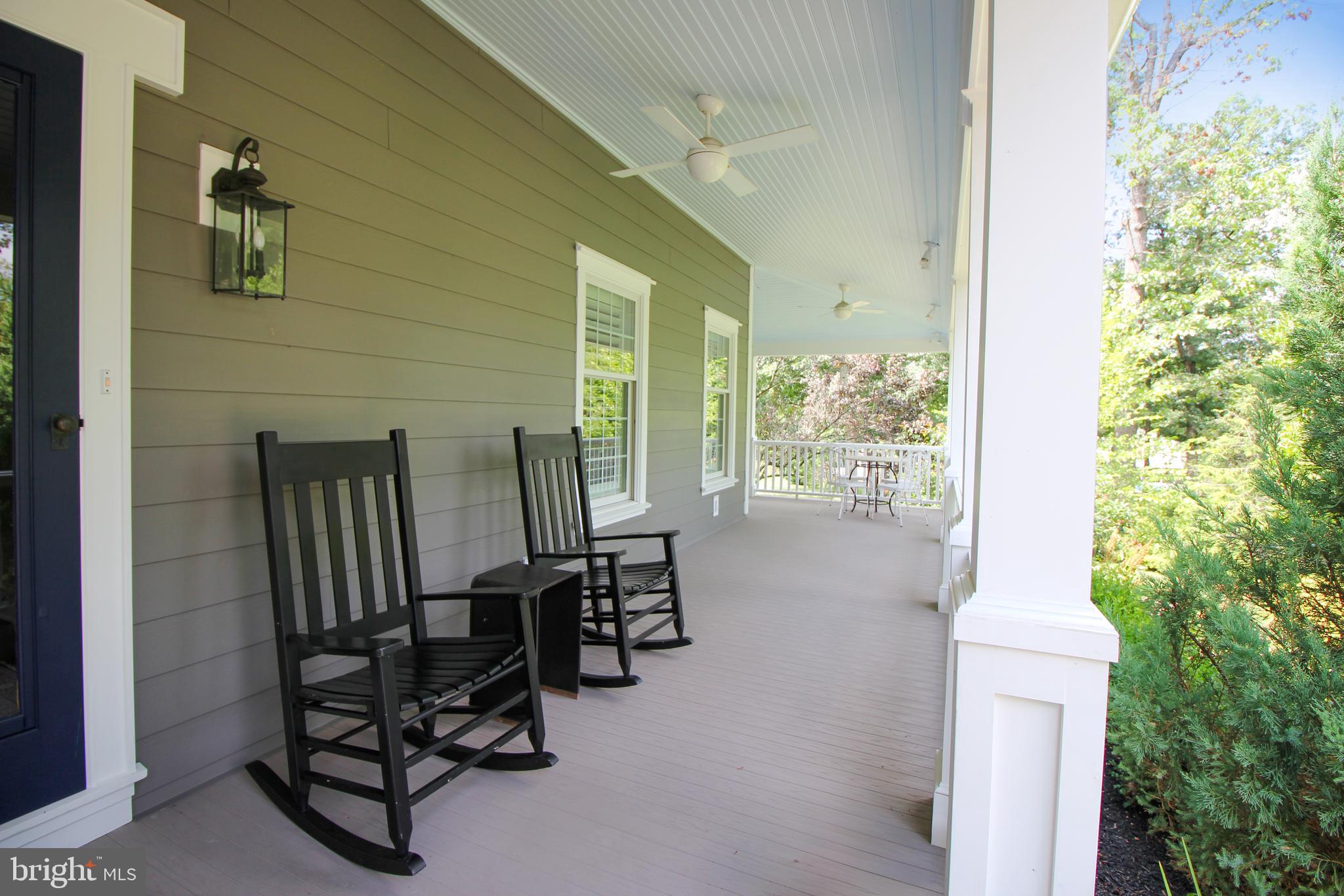 109 CRESTWOOD CIRCLE