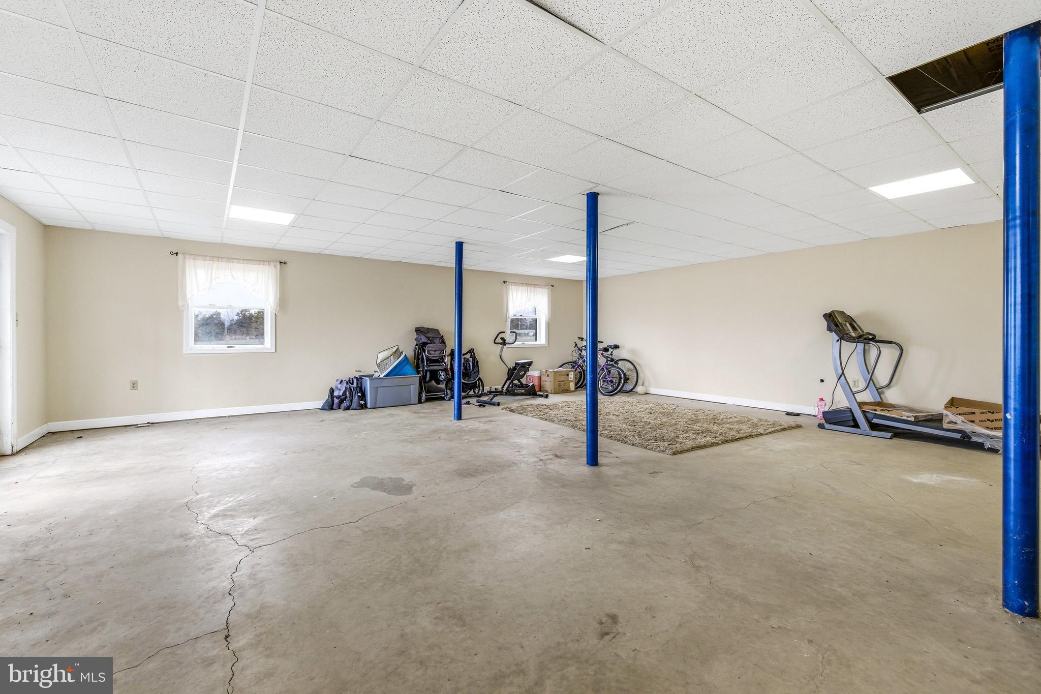 FAIRVIEW - Residential