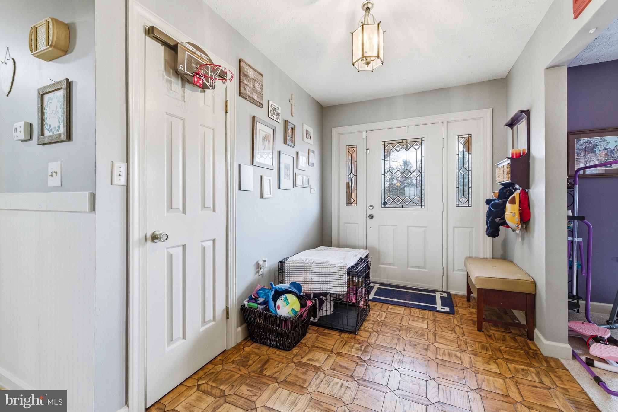 FAIRVIEW - Residential