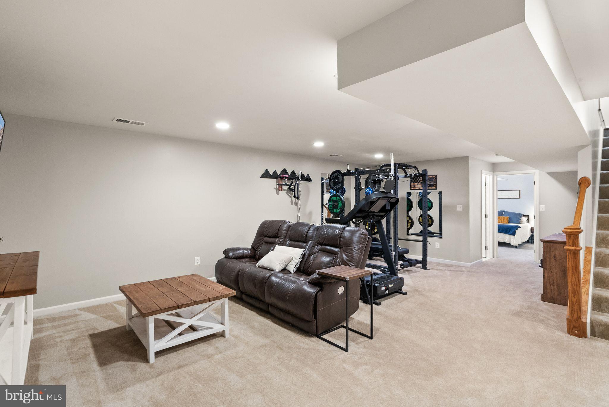 MEADOWS AT MORRIS FARM - Residential