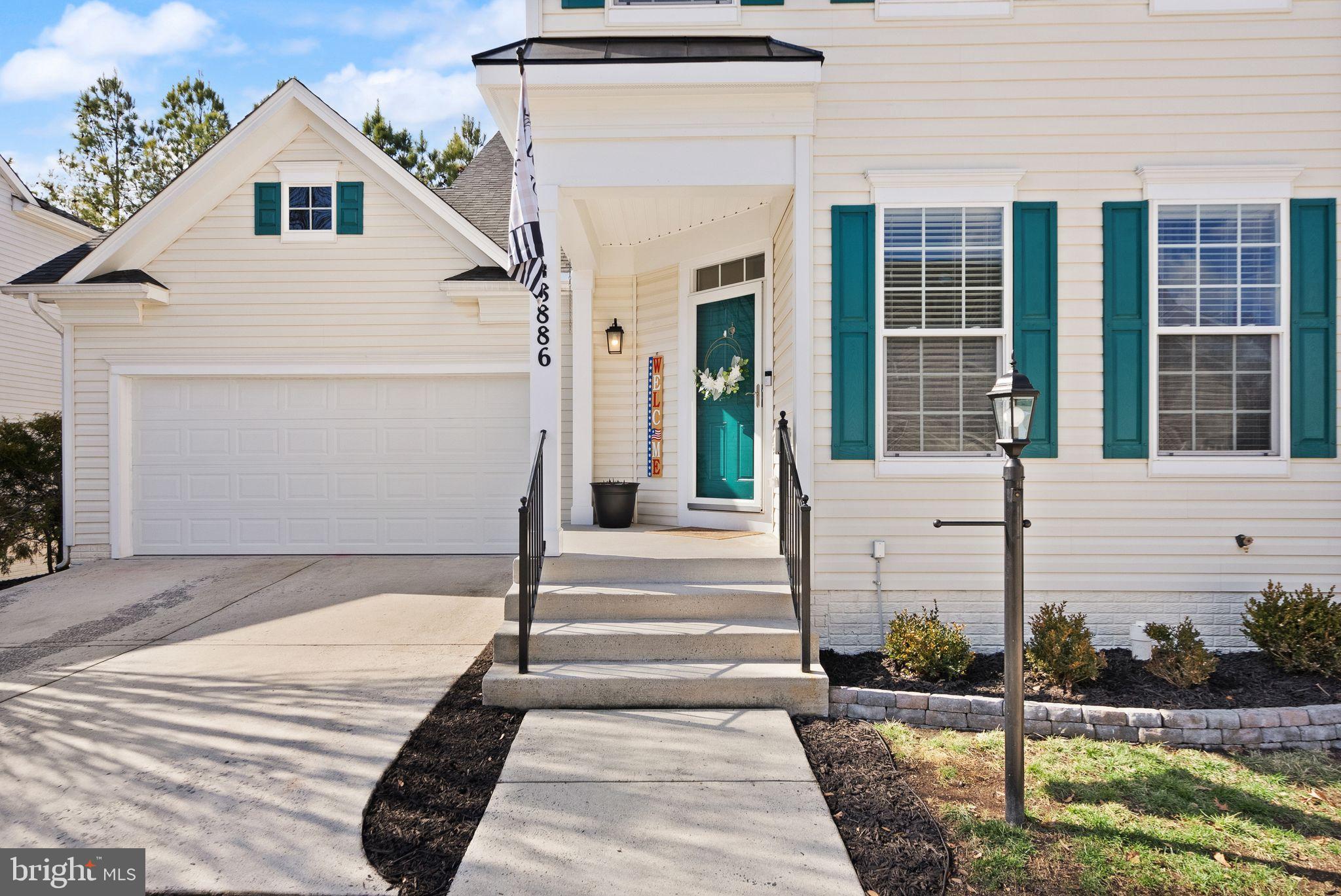 MEADOWS AT MORRIS FARM - Residential