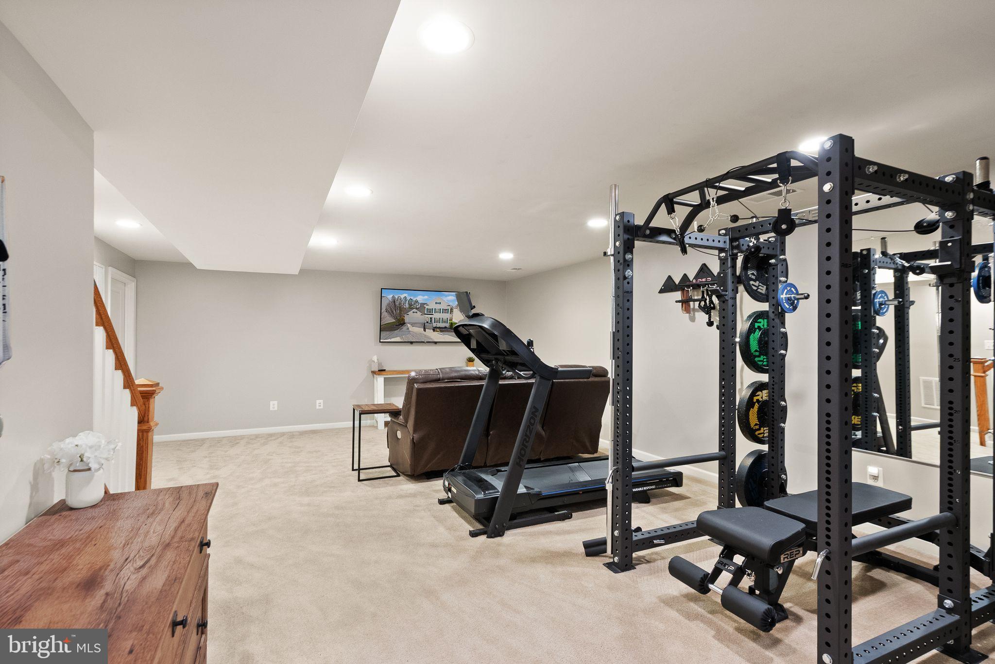 MEADOWS AT MORRIS FARM - Residential