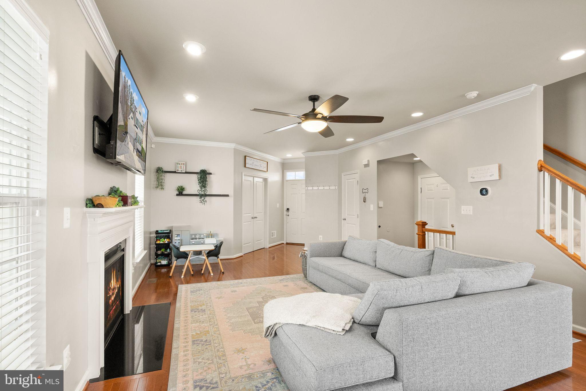 MEADOWS AT MORRIS FARM - Residential