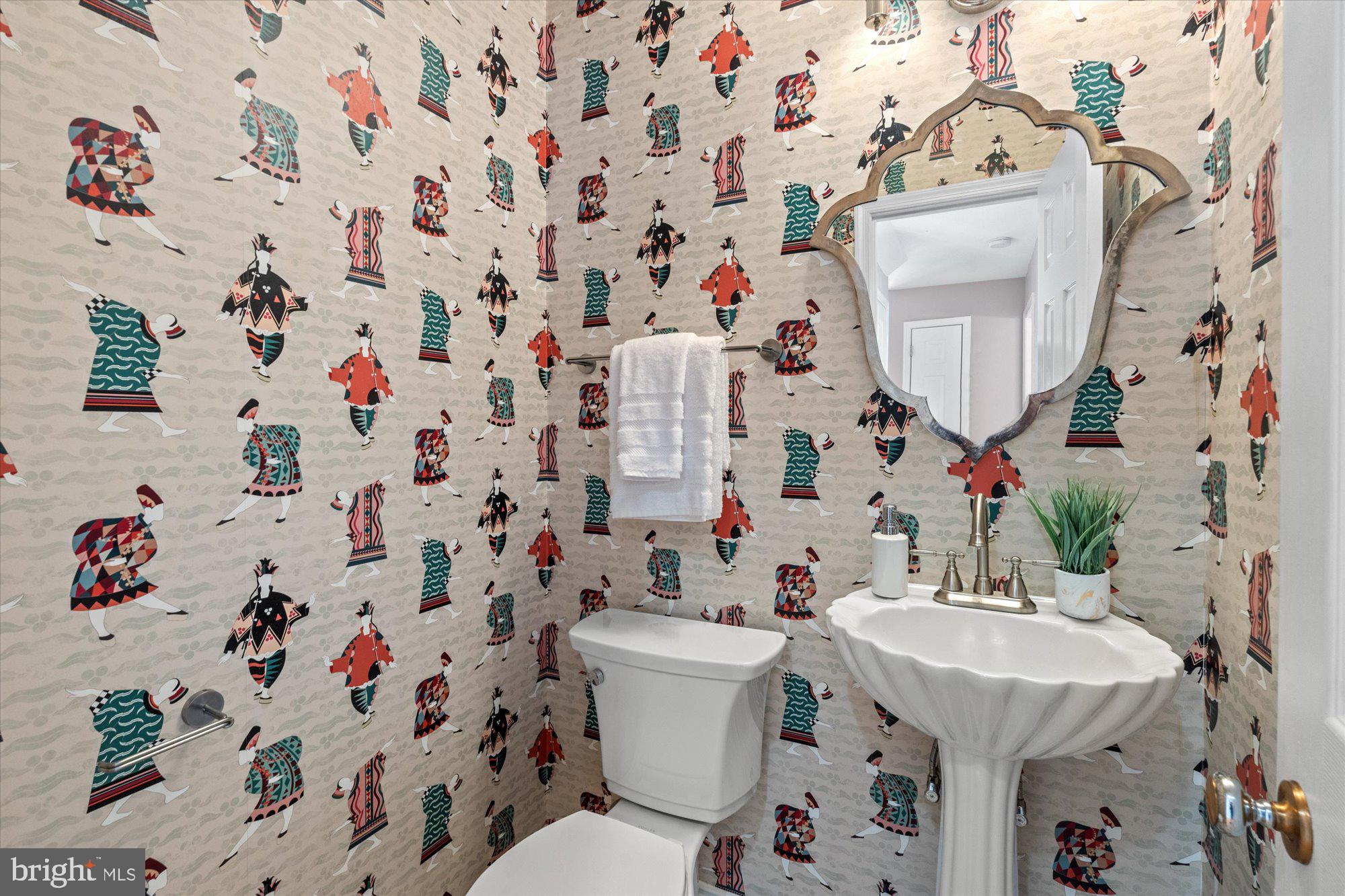 COLLINGWOOD ON THE POTOMAC - Residential