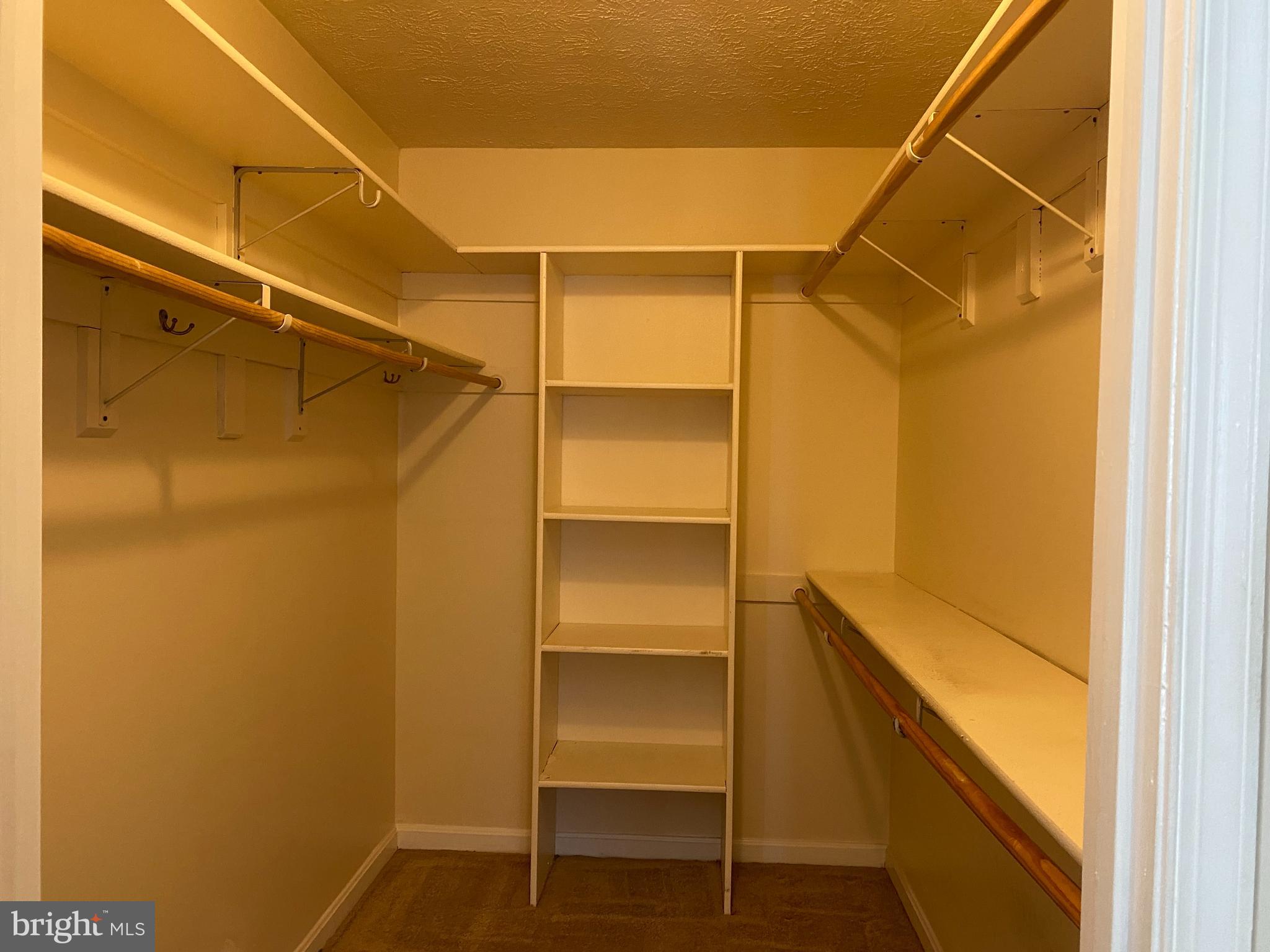 PLEASANT VALLEY ESTATES - Residential